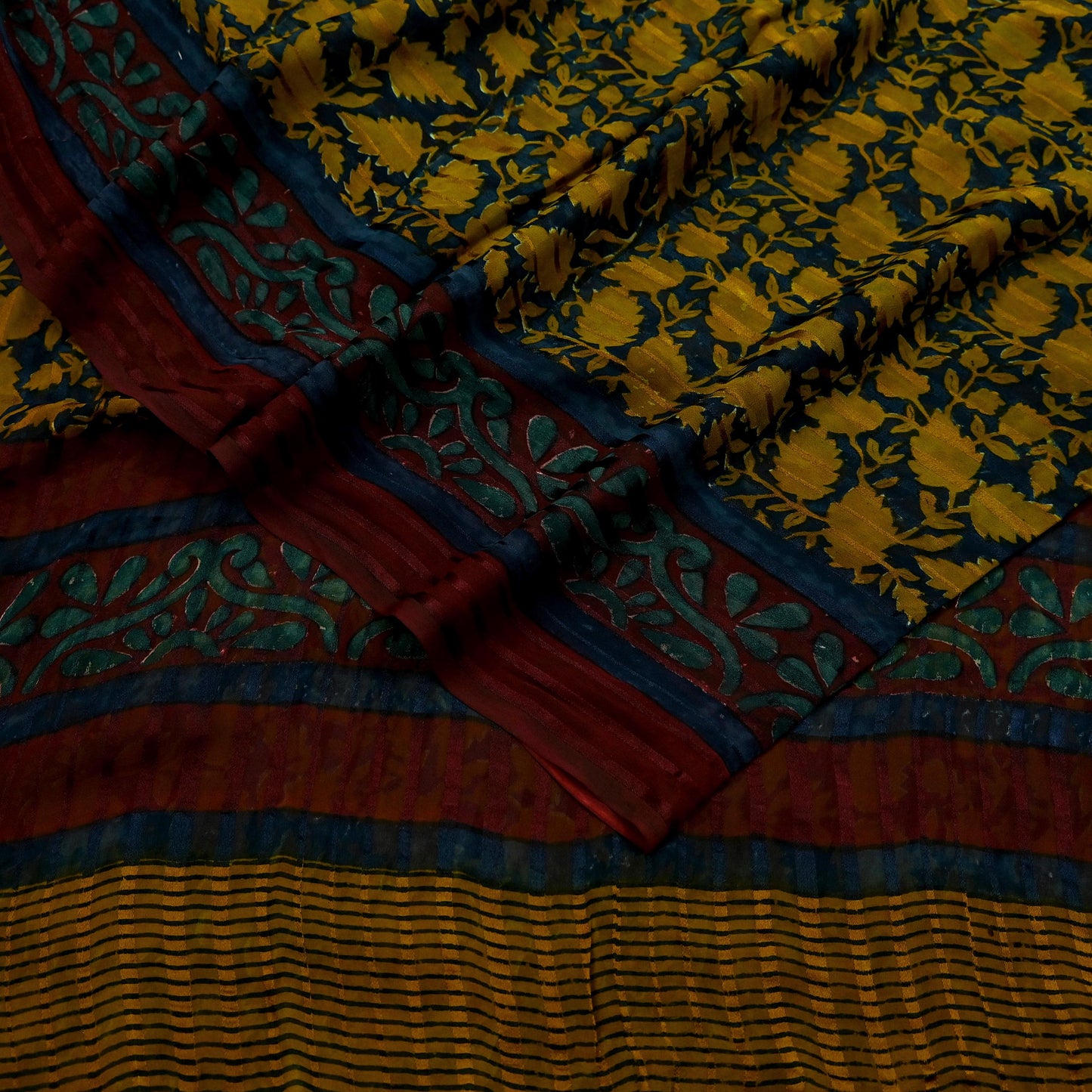 Indian Vintage Sari Green & Maroon Pure Georgette Silk Printed Sarees 5Yd Craft Fabric Sewing Soft Dress Making Floral Quilting Used Upcycle