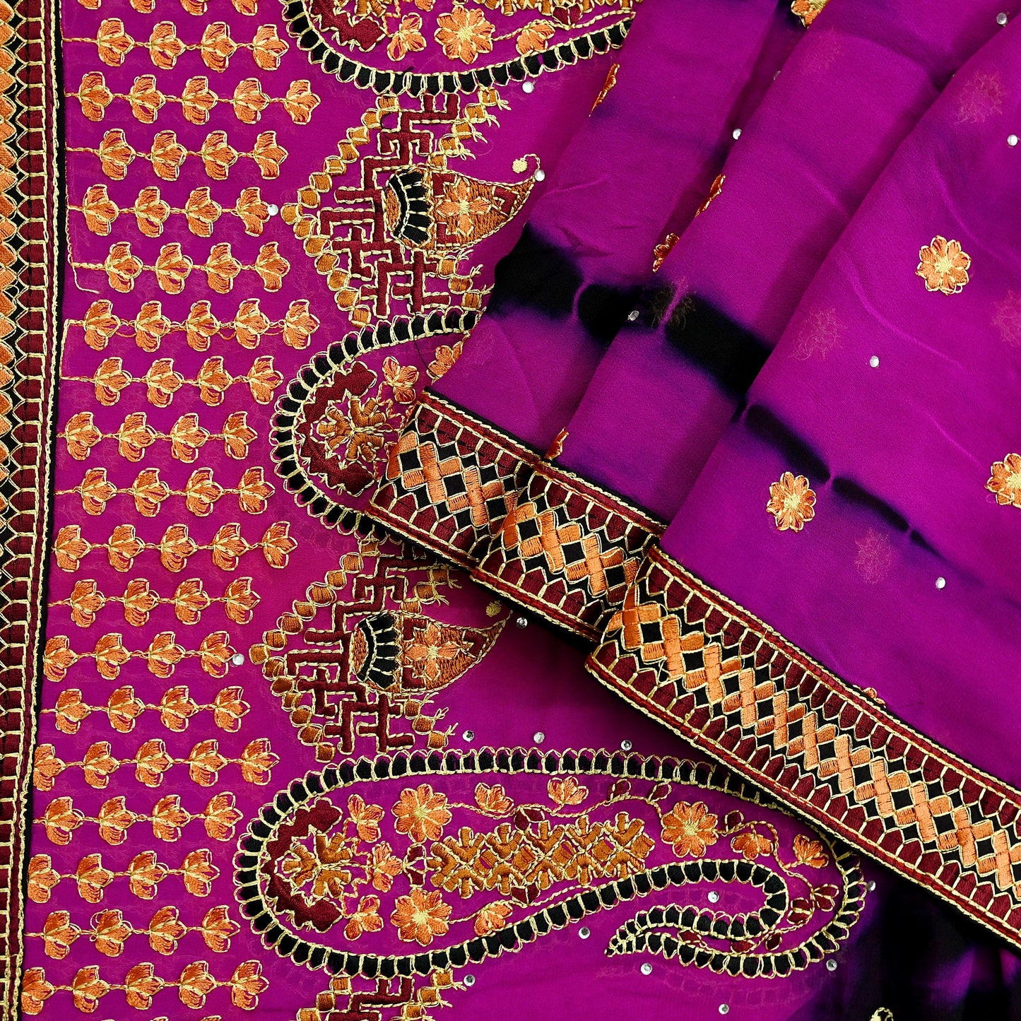 Indian Vintage Dupatta Purple & Black Pure Georgette silk Long Stole Embroidered Tie-Dye Scarves Stole Veil Wrap Sequins Zari