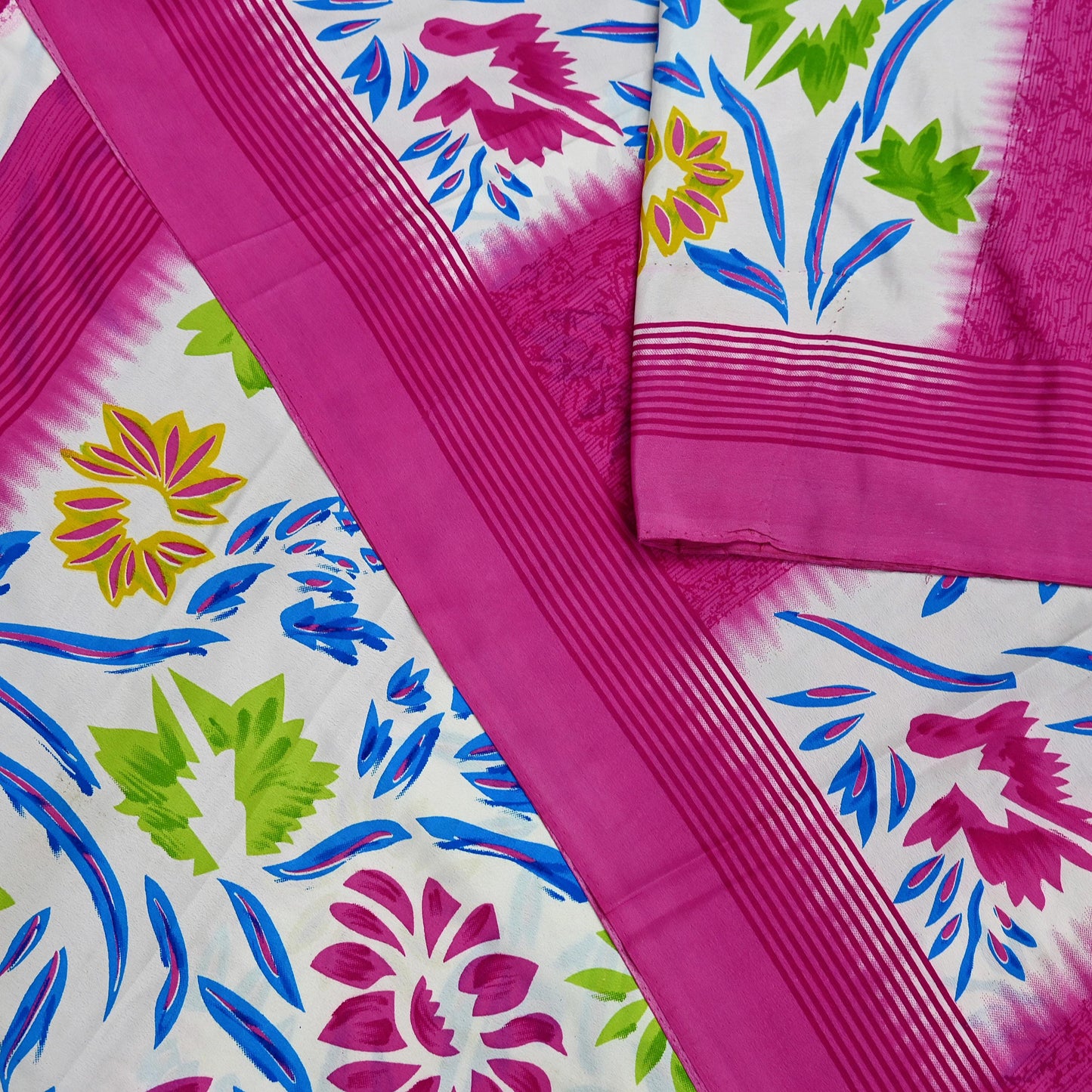 Indian Vintage Sari Ivory & Pink Moss Crepe Printed Sarees 5yd Craft Fabric Sewing Floral Soft Dress making Quilting Crafting Upcycle Used