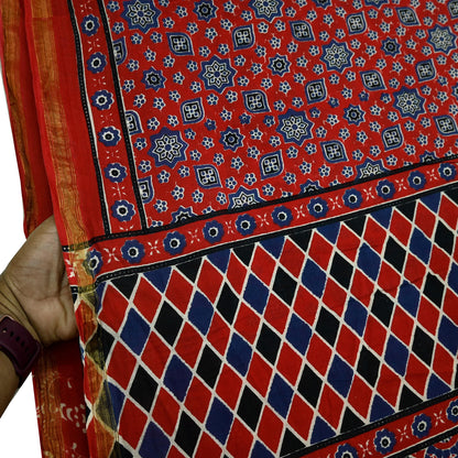 Indian Vintage Sari Red Block Printed Pure Cotton Saree Craft Fabric 6Yd Sewing Sarong Wrap Boho Floral Crafting Upcycle Quilting Zari