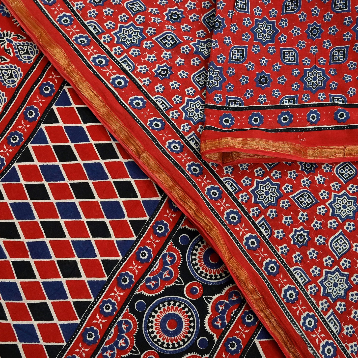 Indian Vintage Sari Red Block Printed Pure Cotton Saree Craft Fabric 6Yd Sewing Sarong Wrap Boho Floral Crafting Upcycle Quilting Zari