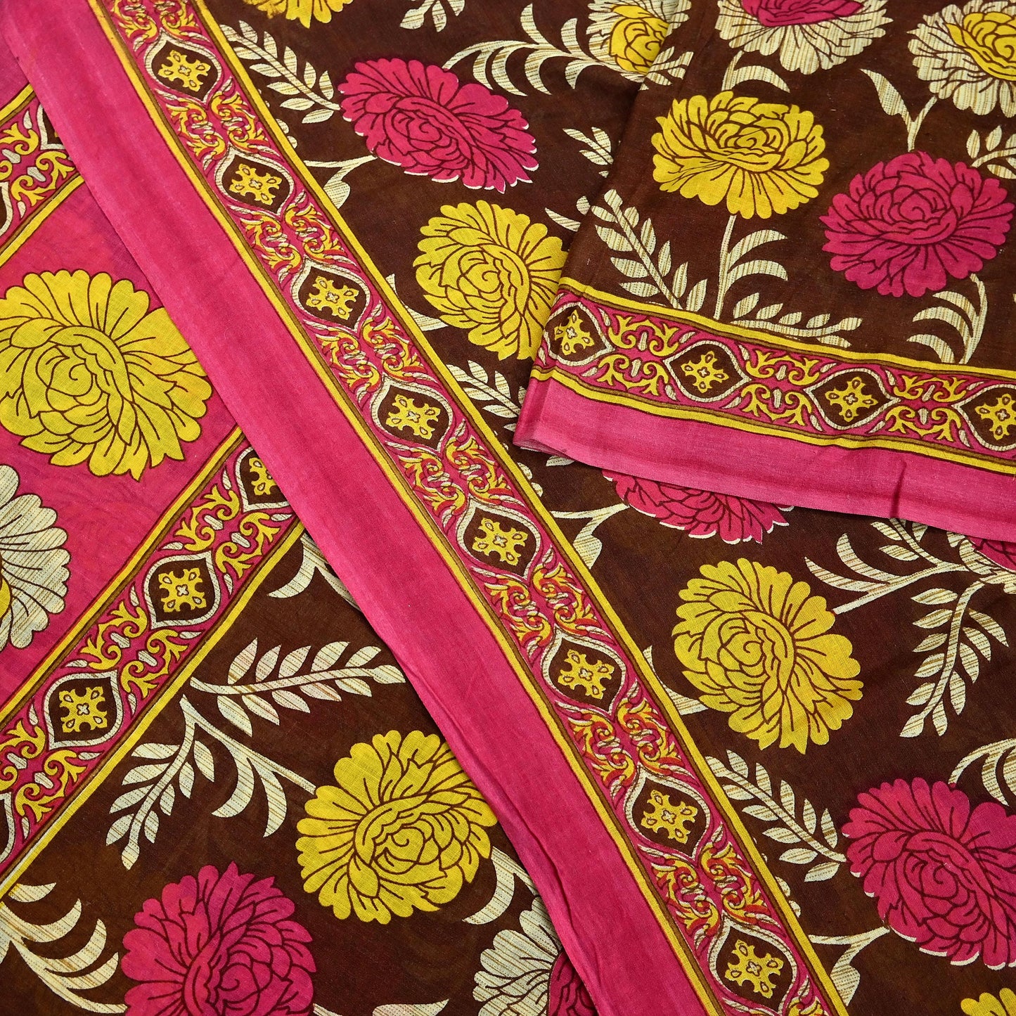 Indian Vintage Sari Brown & Pink Printed Saree Pure Cotton Craft Fabric Soft 5Yd Sewing Sarong Wrap Boho Floral Dress Making Quilting
