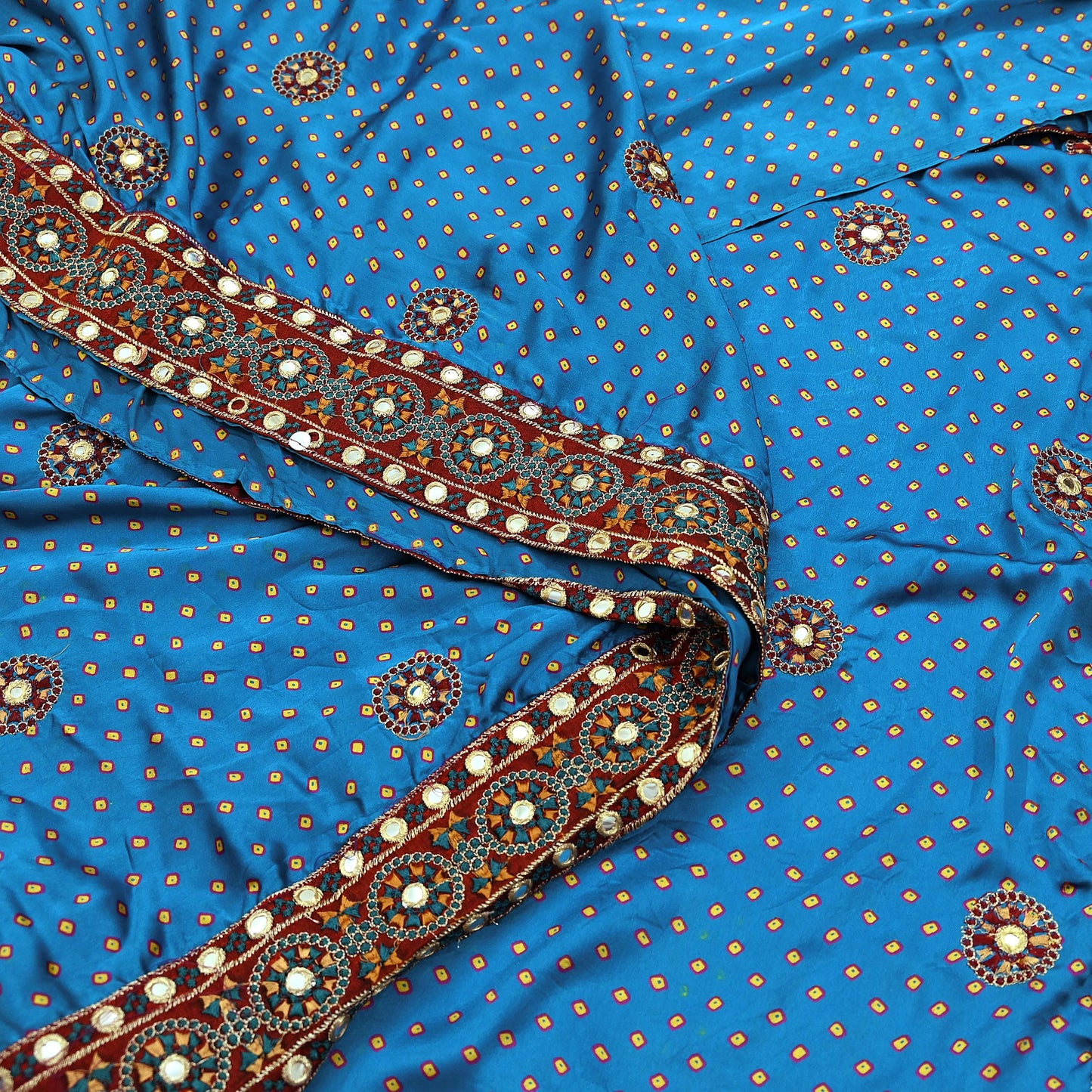 Indian Vintage Blue Saree Hand Embroidered Bandhani Printed Sari Pure satin Silk Sari 5yd Craft Fabric Dress making With Size L-40 Blouse