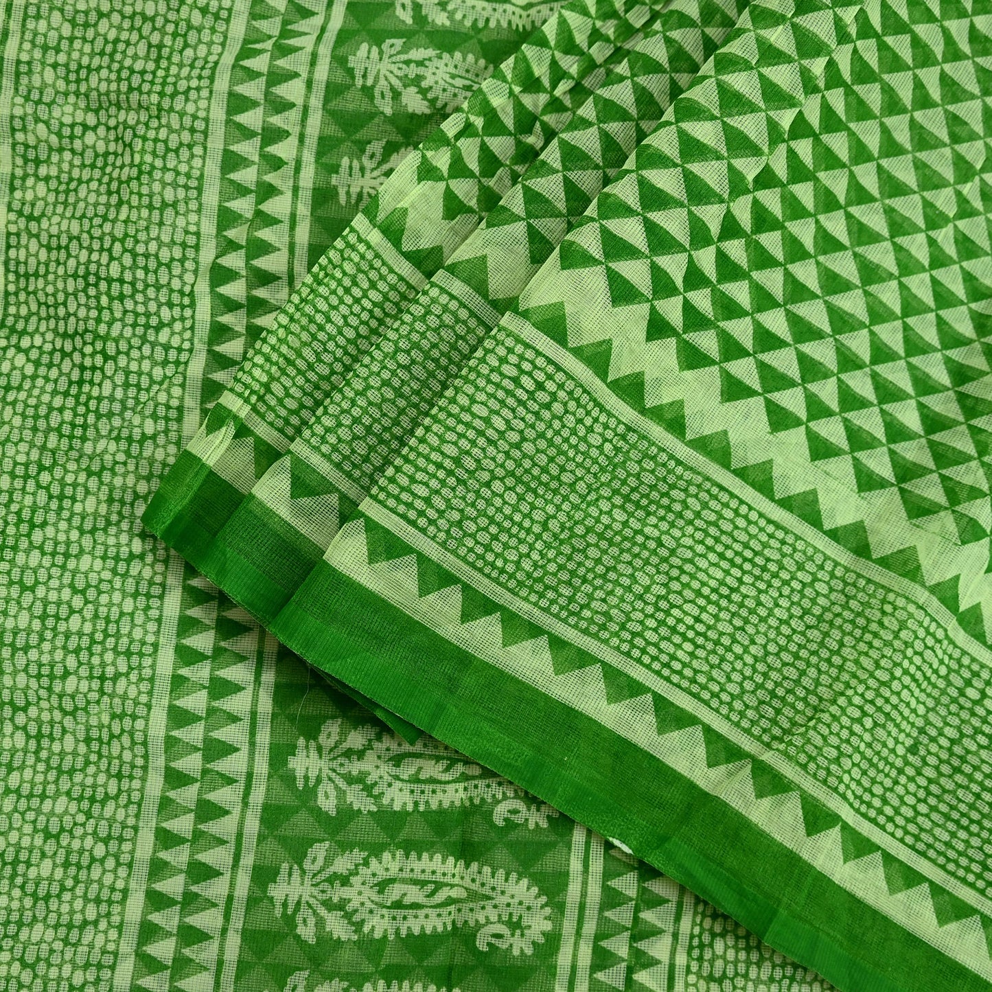 Indian Vintage Sari Green & Ivory Printed Pure Cotton Sarees 5Yd Craft Fabric Soft Sewing Sarong Wrap Boho Upcycle quilting Dress making