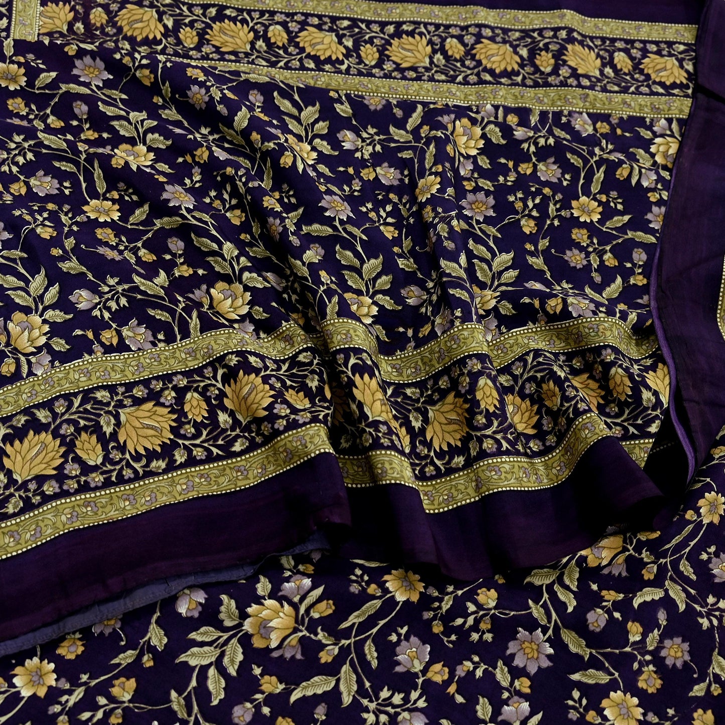 Indian Vintage Purple Saree Pure Crepe Silk Printed Sari Craft Fabric 5yd Sewing Floral Soft Wrap Dress making For Crafting Quilting