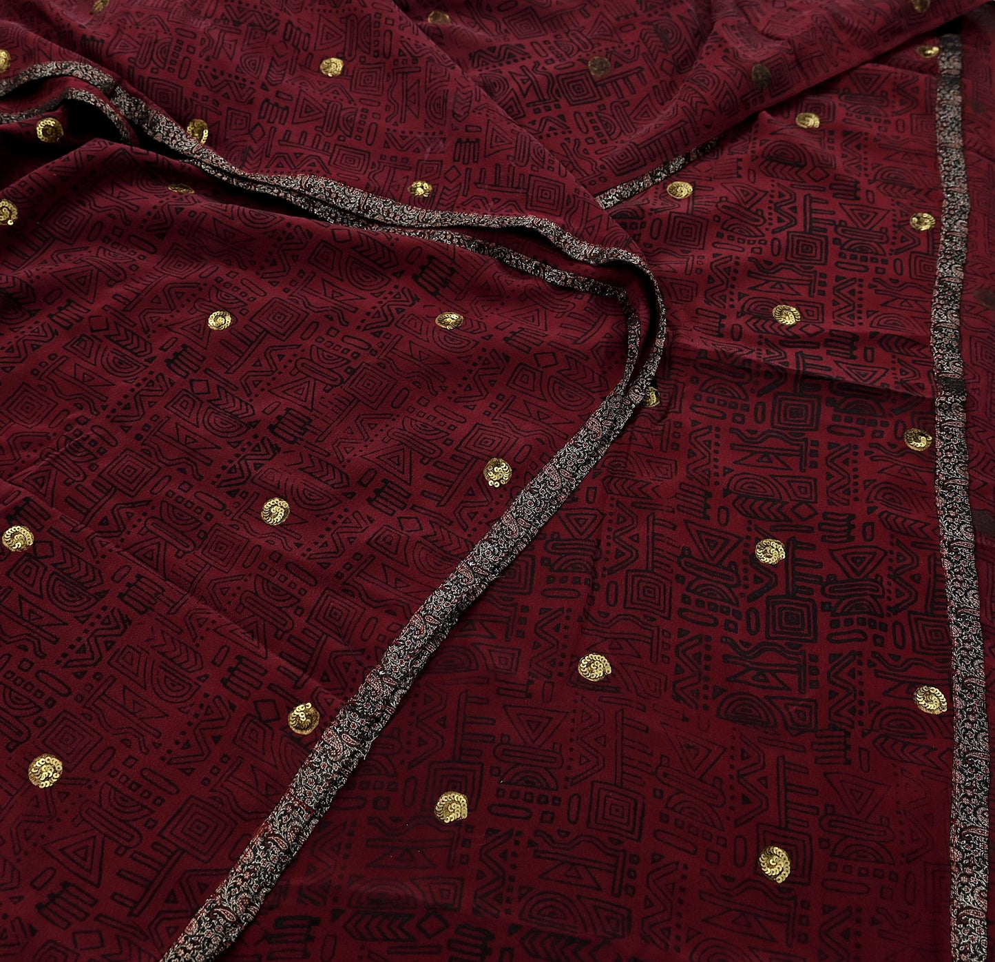Indian Vintage Sari Maroon Pure Crepe Silk Hand Embroidered Saree 5yd Sewing Floral Craft Sequins Dress making Crafting Quilting
