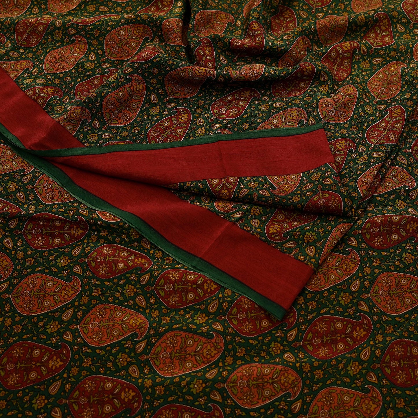 Indian Vintage Sari Green Pure Crepe Silk Printed Sarees 5yd Sewing Soft Craft Fabric Wrap Upcycle Quilting Crafting Dress making paisley