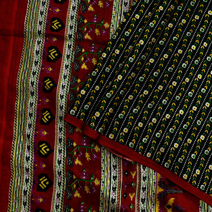 Indian Vintage Sari Black & Red Pure Silk Printed Sarees 5yd Sewing Craft Fabric Dress Making Soft For Crafting Quilting Upcycle