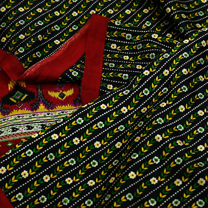 Indian Vintage Sari Black & Red Pure Silk Printed Sarees 5yd Sewing Craft Fabric Dress Making Soft For Crafting Quilting Upcycle