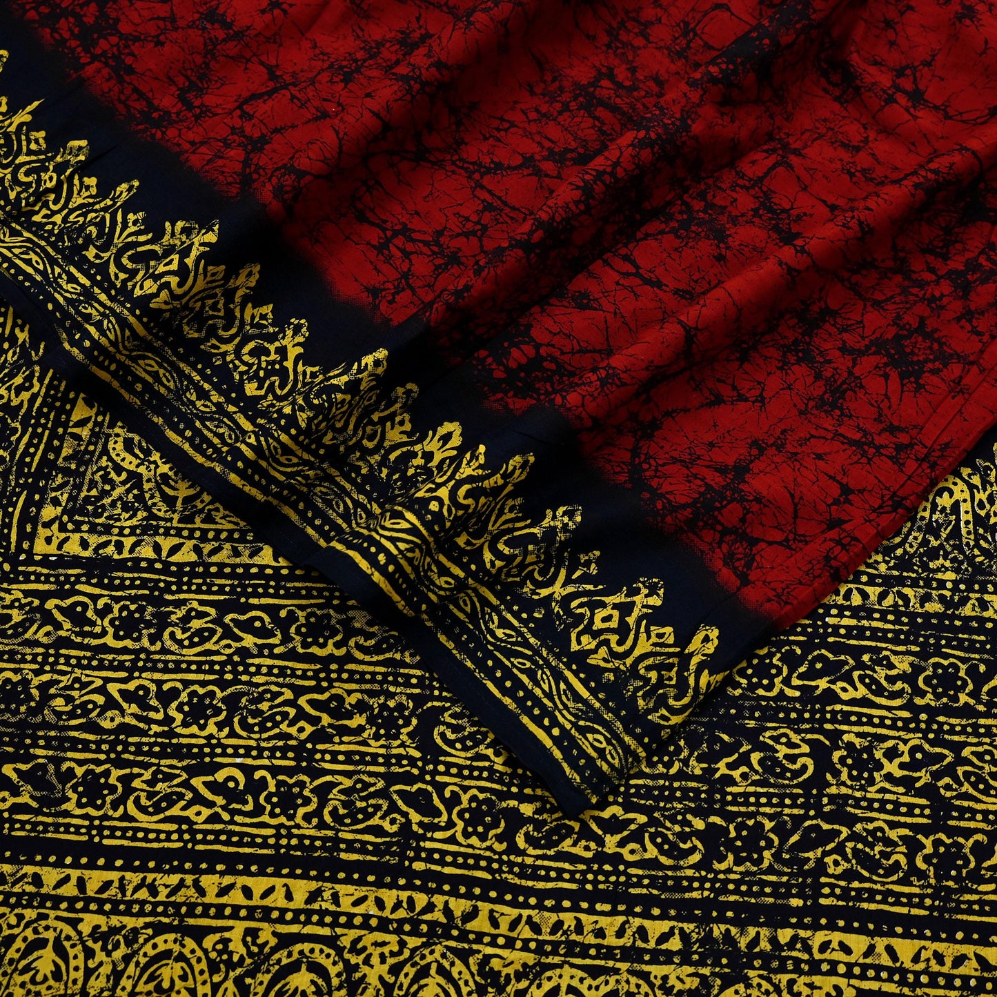Indian Vintage Sari Black & Red Batik Printed Pure Cotton Saree Craft Fabric 5Yd Sewing Soft Sarong Wrap Boho Dress Making Quilting Crafting