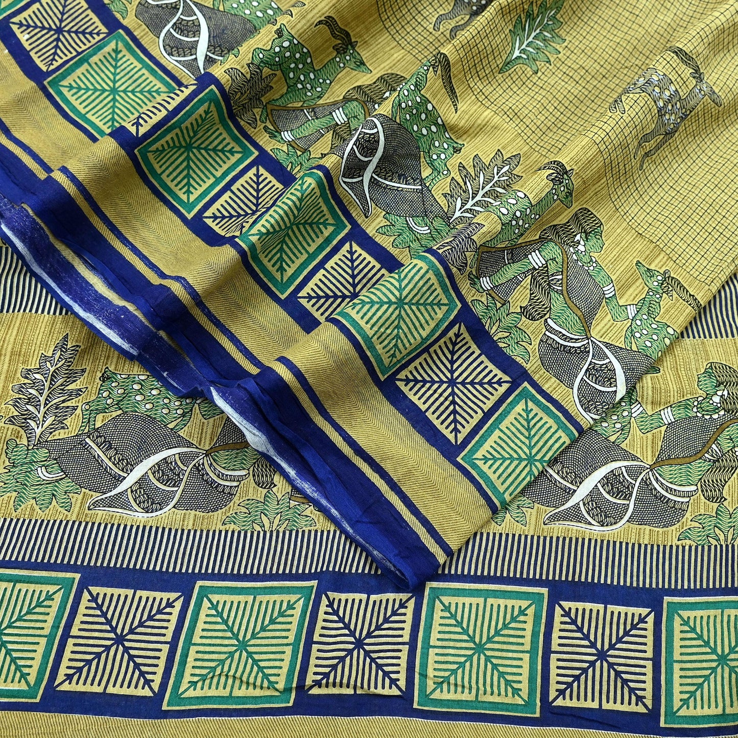 Indian Vintage Sari Beige Printed Pure Cotton Sarees Fabric 5Yd Sarong Wrap Boho Fabric Kimono Soft Dress making Crafting Quilting