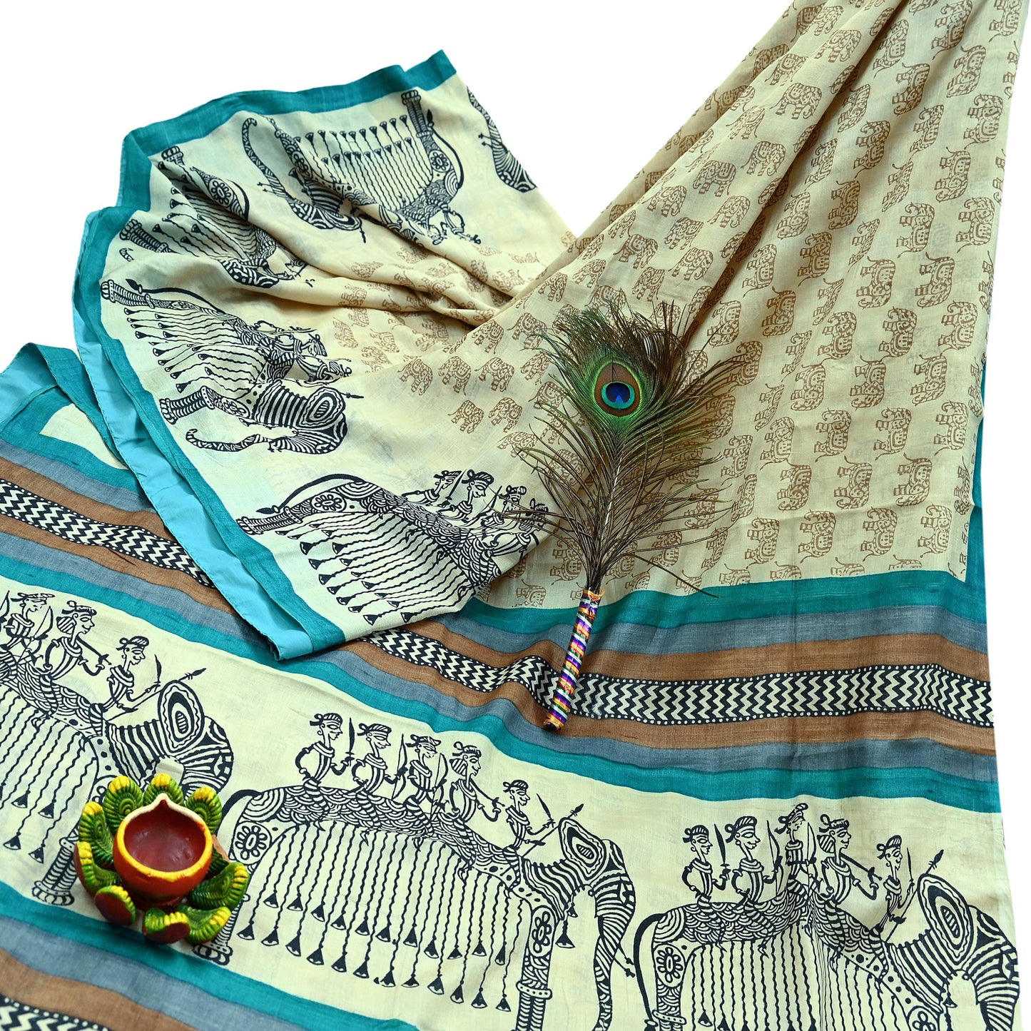 Indian Vintage Ivory Saree Pure Khadi Silk Handloom Printed Sari Fabric 6yd Ethnic Wear Sari Stripes Elephants Designs Dress making Crafting