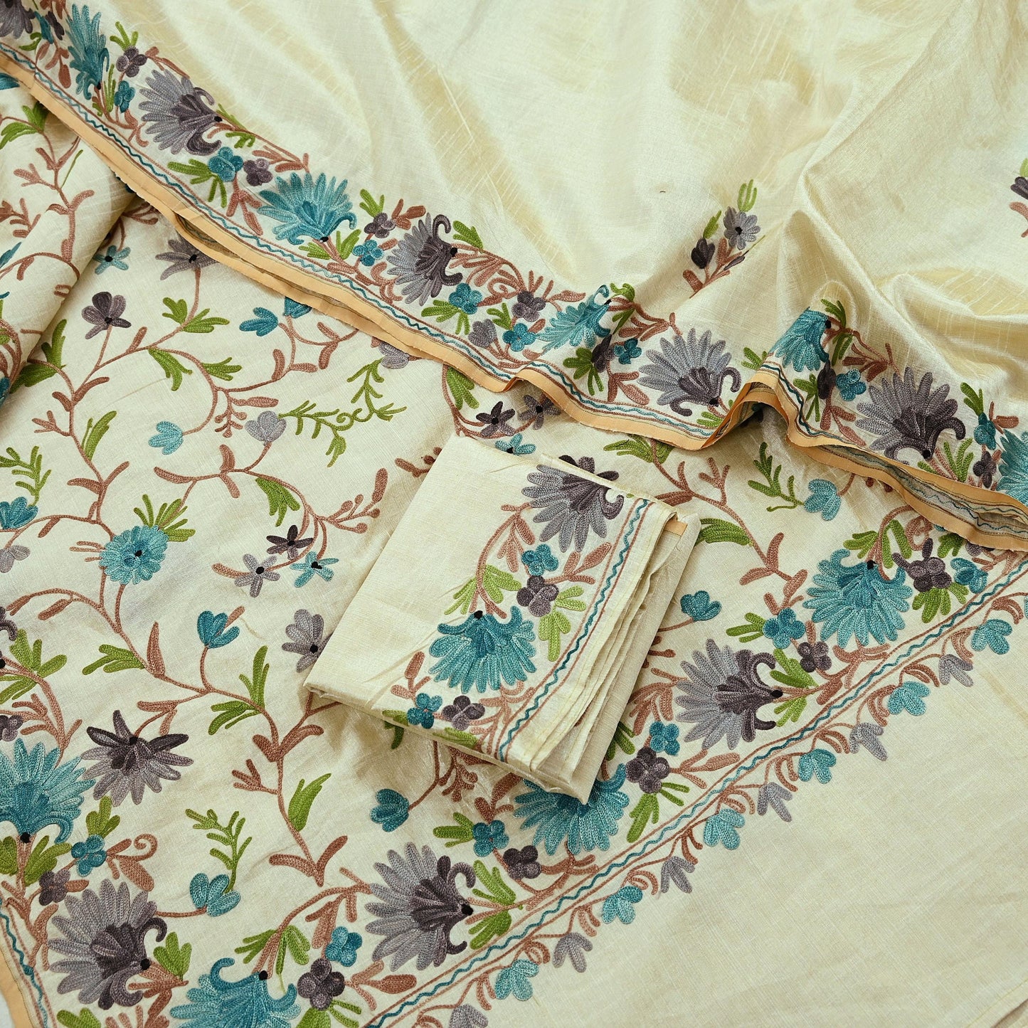 Indian Vintage Sari Ivory Artificial Silk Hand Embroidered Ari Sarees 5yd Ethnic Craft Fabric Sewing Sarees Dress making Crafting