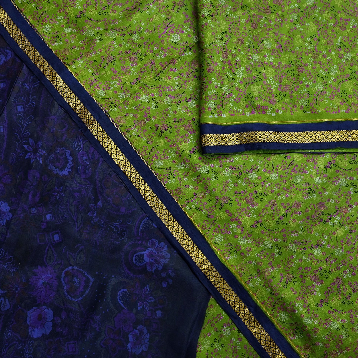 Indian Vintage Sari Green & Blue 100% Pure Silk Printed Sarees 5yd Sewing Craft Fabric Dress Making Soft Woven Zari Border Upcycle Quilting