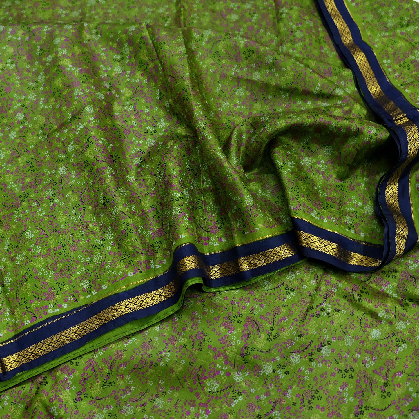 Indian Vintage Sari Green & Blue 100% Pure Silk Printed Sarees 5yd Sewing Craft Fabric Dress Making Soft Woven Zari Border Upcycle Quilting