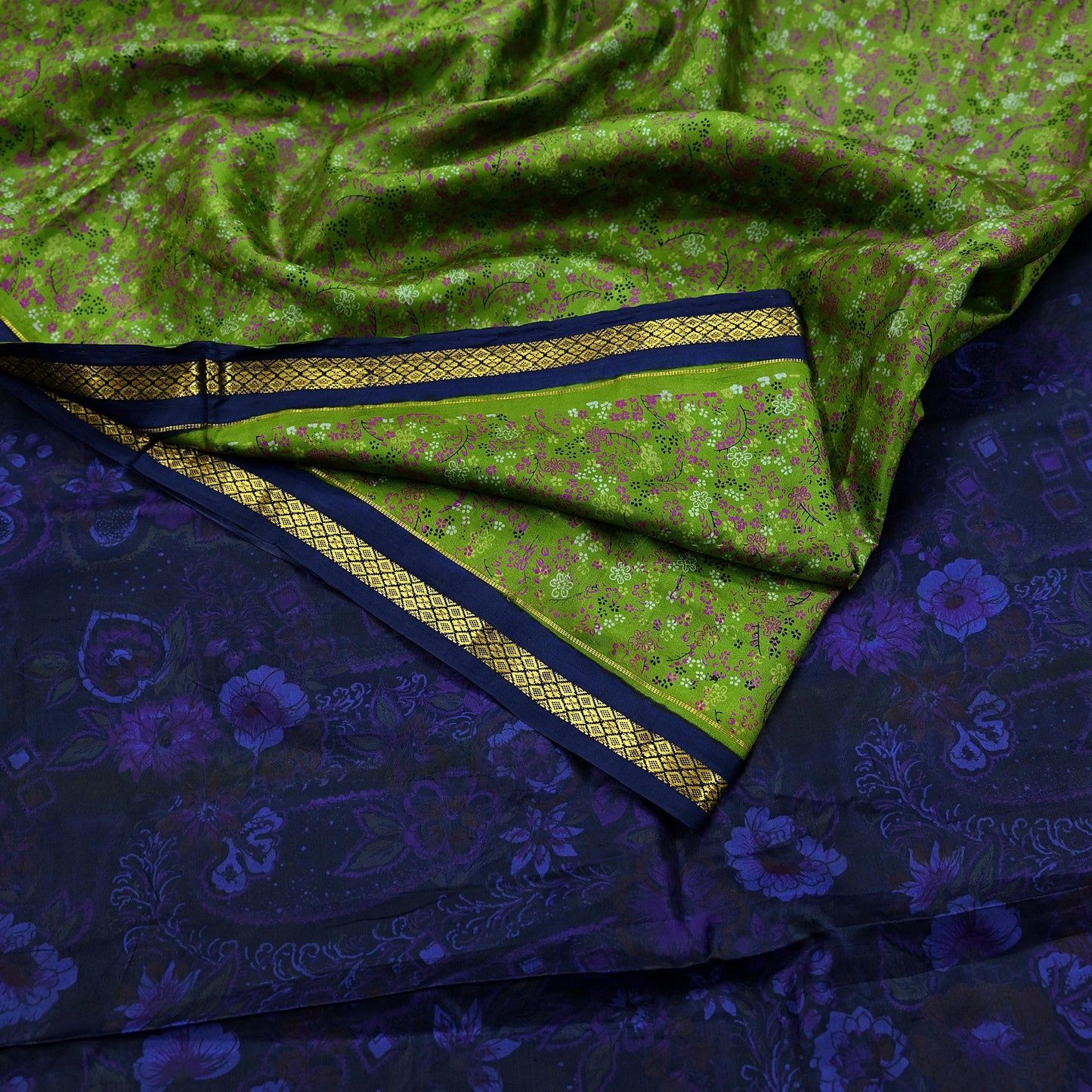 Indian Vintage Sari Green & Blue 100% Pure Silk Printed Sarees 5yd Sewing Craft Fabric Dress Making Soft Woven Zari Border Upcycle Quilting