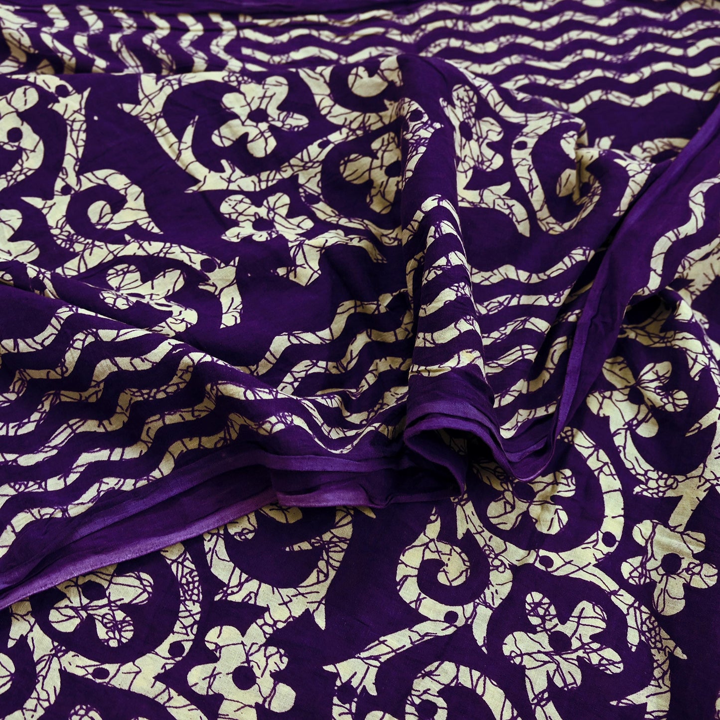 Indian Vintage Sari Purple & Ivory Pure Cotton Printed Saree 5Yd Craft Fabric Sewing Sarong Wrap Boho Floral Quilting crafting dressmaking