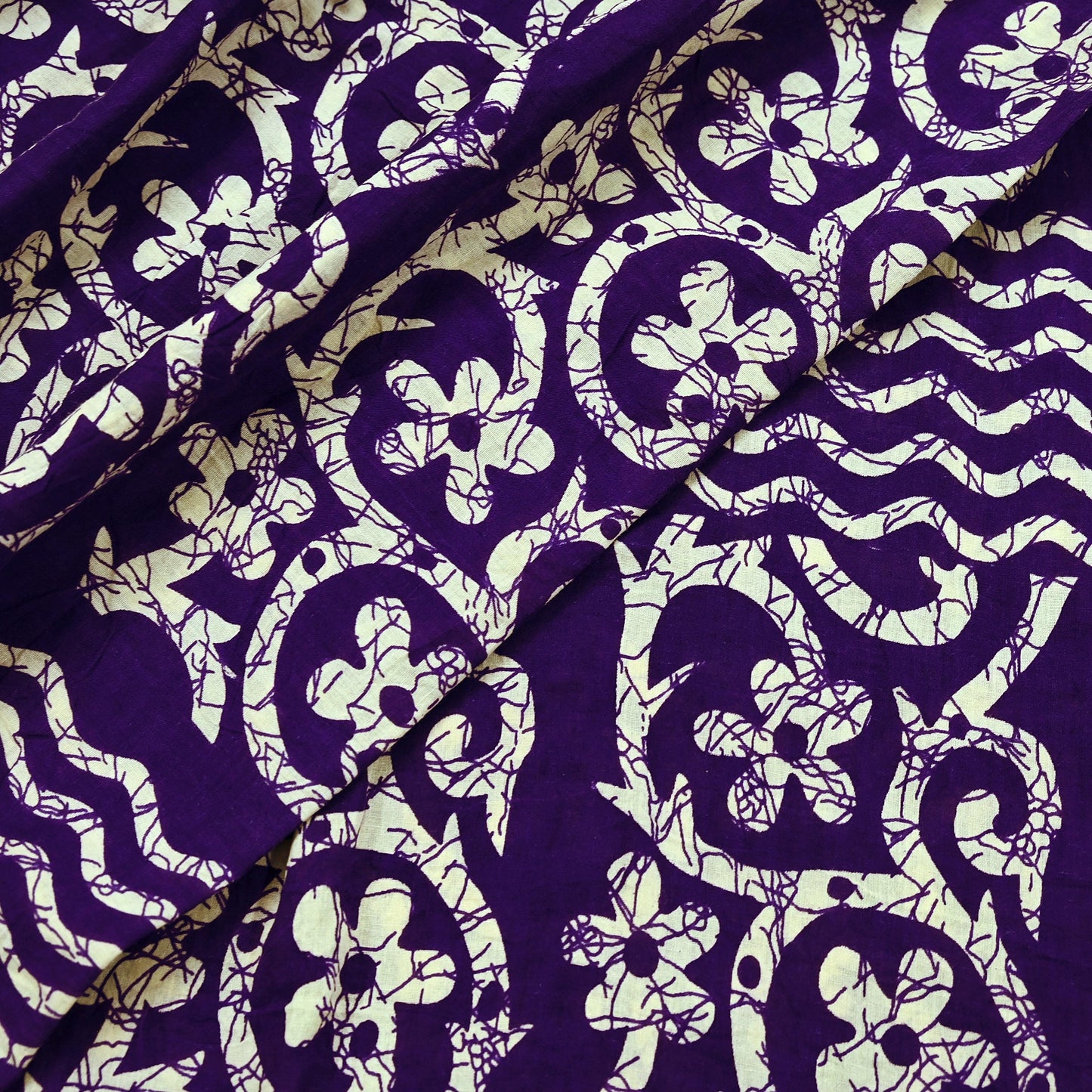 Indian Vintage Sari Purple & Ivory Pure Cotton Printed Saree 5Yd Craft Fabric Sewing Sarong Wrap Boho Floral Quilting crafting dressmaking