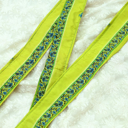 Indian Vintage Nion Green Sari Border Pure Silk Hand Woven Baluchari 1YD Craft Trim Lace Ribbon Recycled Sari Border dress Making Designing
