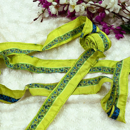 Indian Vintage Nion Green Sari Border Pure Silk Hand Woven Baluchari 1YD Craft Trim Lace Ribbon Recycled Sari Border dress Making Designing