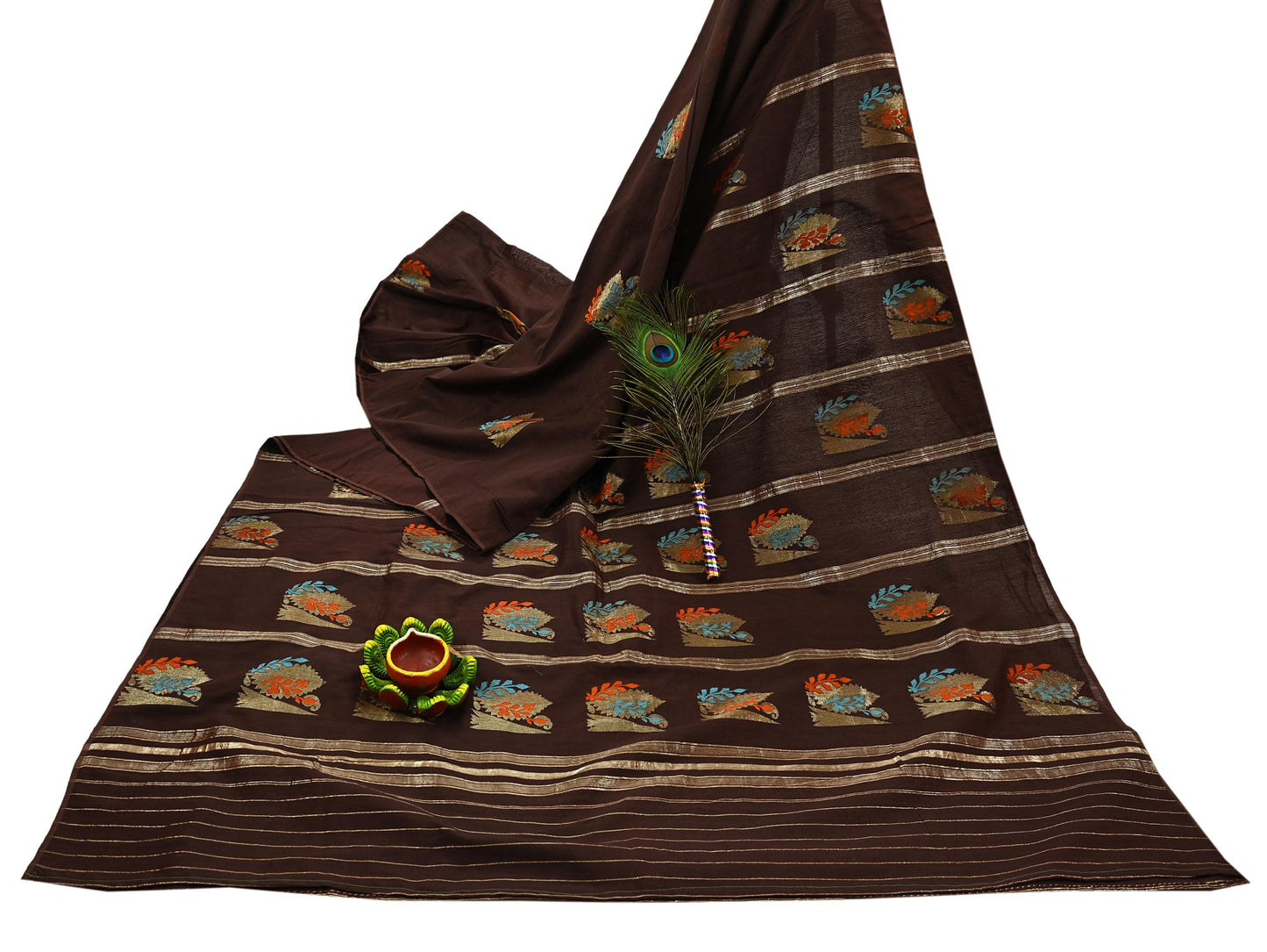 Indian Vintage Sari Brown Pure Silk Hand Woven Sarees Craft Fabric 5Yd Sewing Ethnic Floral Dress making For Crafting Quilting Upcycle