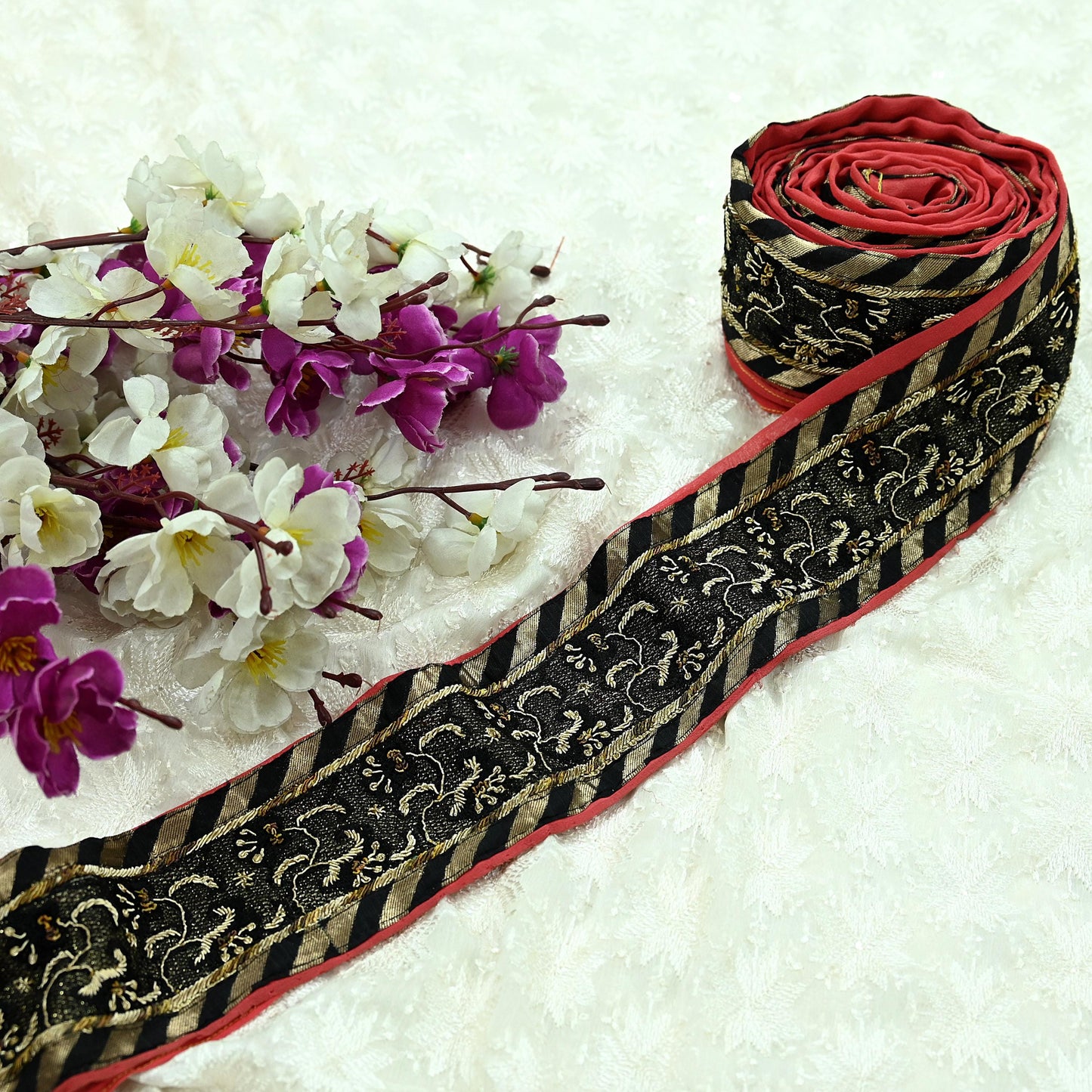 Indian Vintage Sari Border Hand Embroidered Craft 1yd Trim Lace Sewing Pure Georgette Silk Ribbon Recycled Zardozi