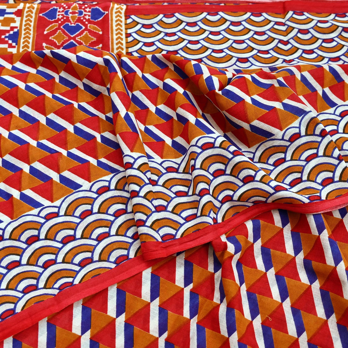 Indian Vintage Red Saree Printed Pure Cotton Sari Craft Fabric Soft 5Yd Sewing Sarong Wrap Boho Quilting Crafting Upcycle Dress making