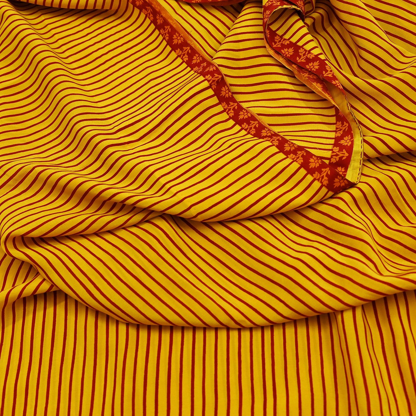 Indian Vintage Sari Red & Yellow Pure Crepe Silk Printed Sarees 5yd Sewing Floral Soft Craft Fabric Wrap Dress Making Crafting Quilting