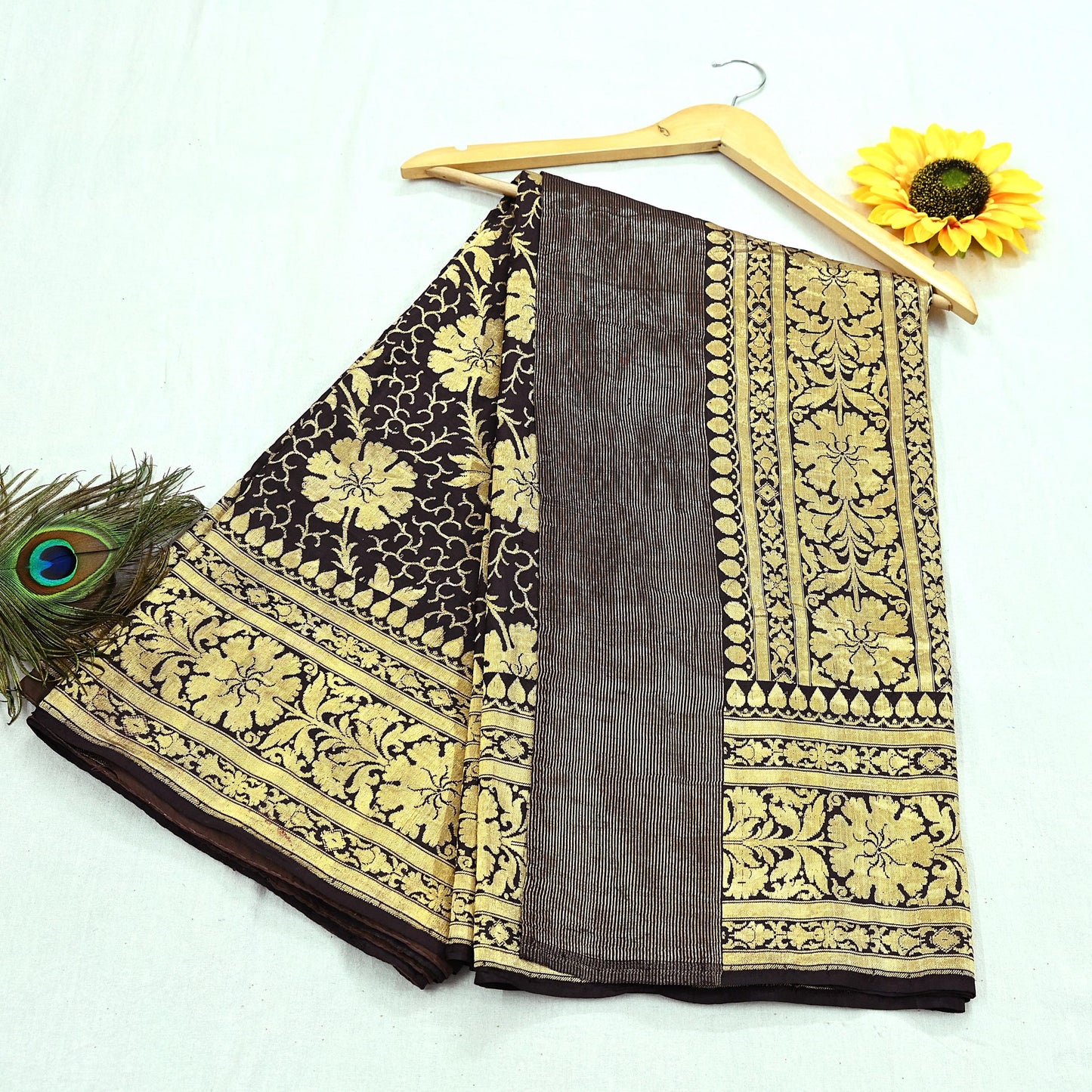 64 years old Indian Antique Vintage Heavy Wedding Sari Brown Pure Silk Hand Woven Banarasi Sarees Zari 5Yd Pre-owned Dress Designing