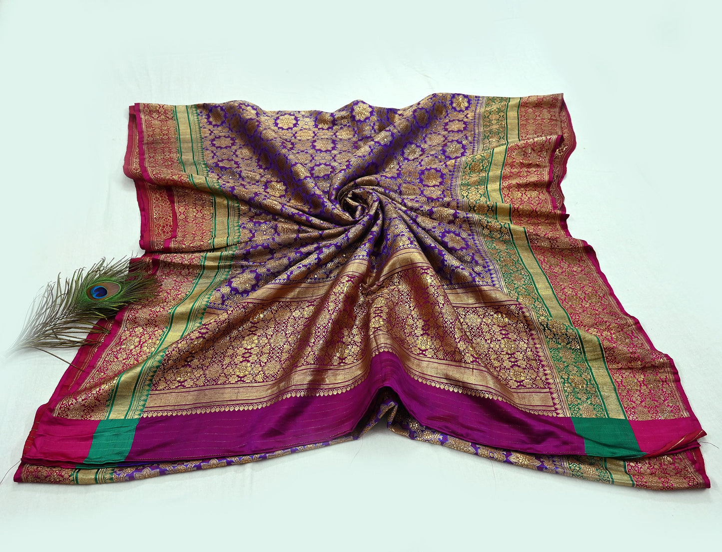 Indian Antique Vintage Heavy Wedding Sari Purple Pure Satin Silk Hand Woven Banarasi Sarees Zari 5Yd Pre-owned Designing