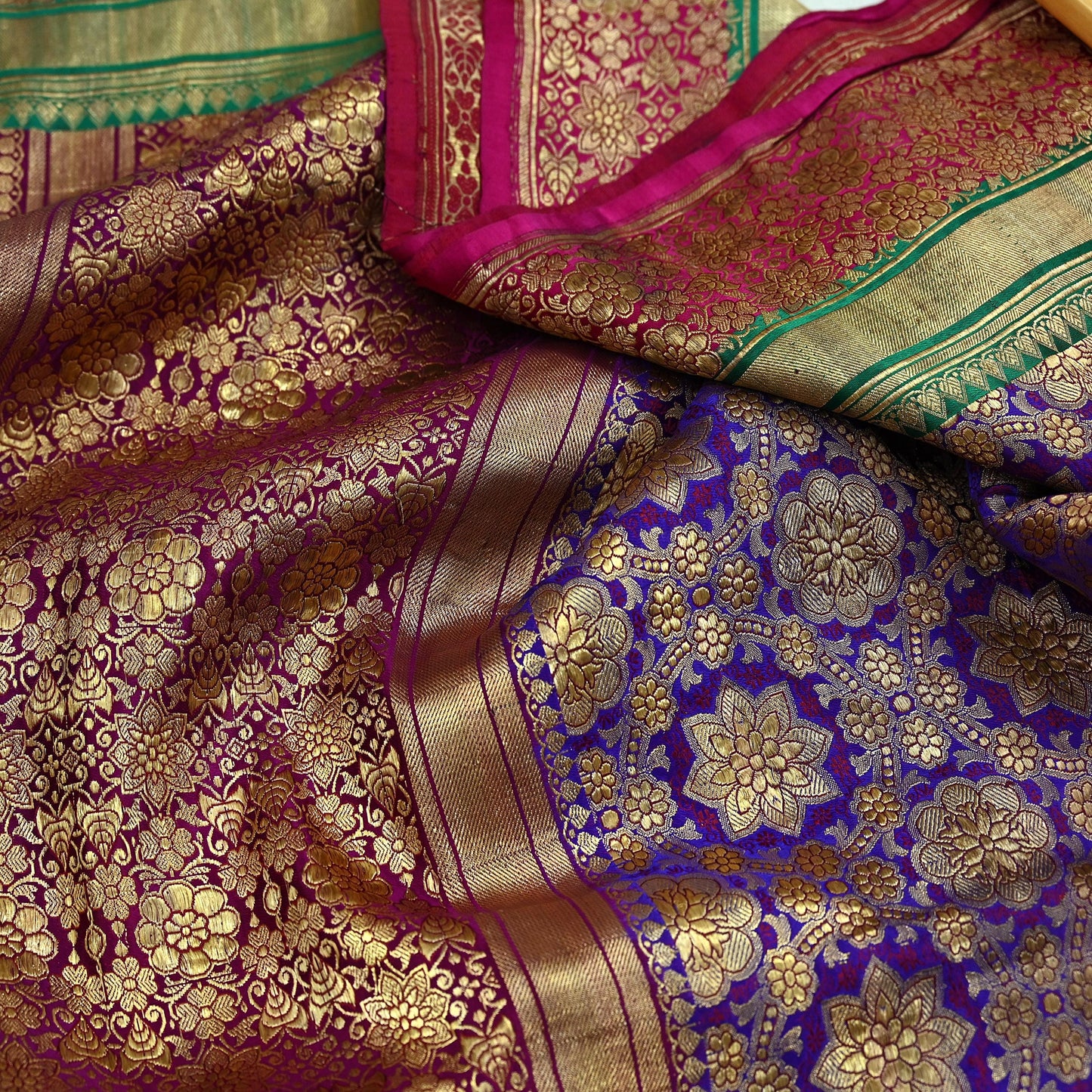 Indian Antique Vintage Heavy Wedding Sari Purple Pure Satin Silk Hand Woven Banarasi Sarees Zari 5Yd Pre-owned Designing