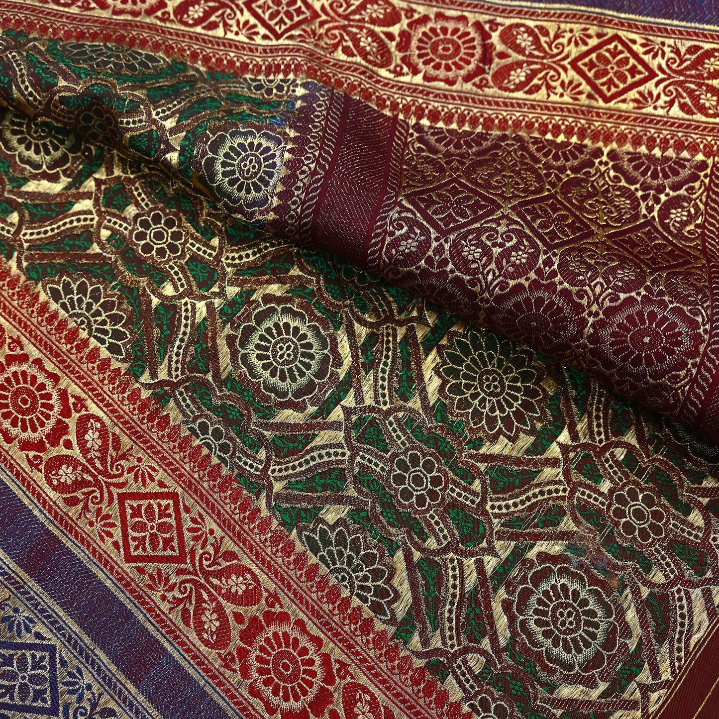 Indian Antique Vintage Heavy Wedding Sari Green Pure Satin Silk Hand Woven Banarasi Sarees Zari 5Yd Pre-owned Designing