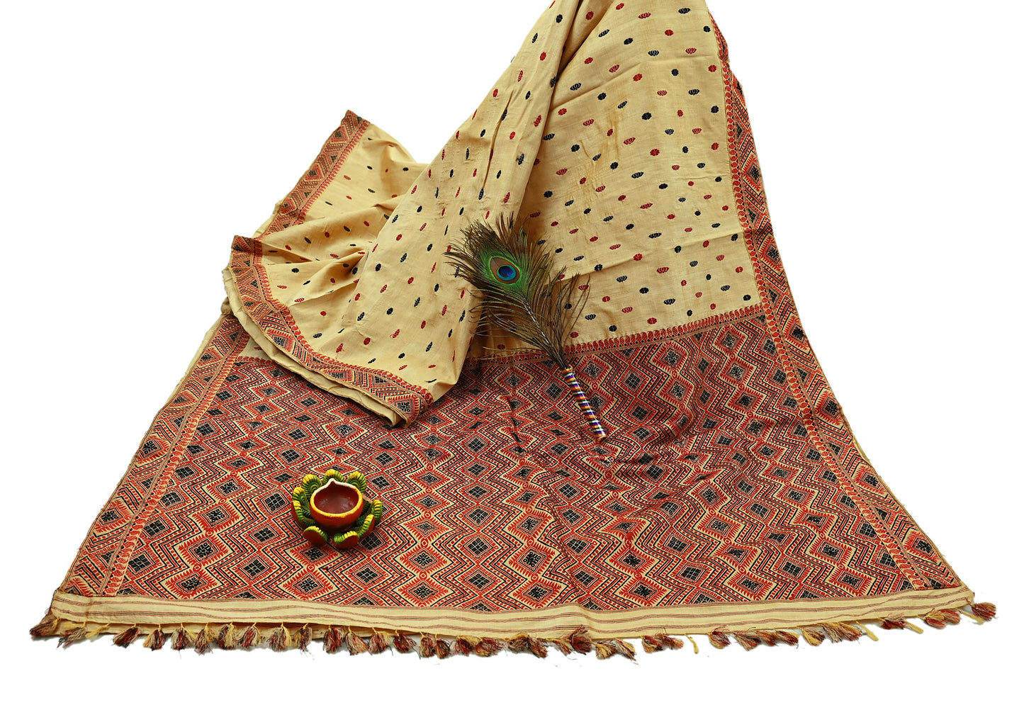 Indian Vintage Beige Saree Pure Khadi Silk Hand Embroidered Sari Handloom Craft Fabric 5yd Ethnic Wear Border Dress making Upcycle Fringes