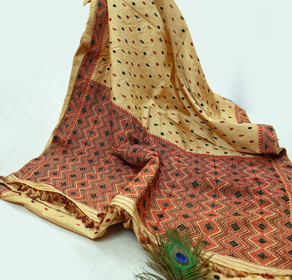 Indian Vintage Beige Saree Pure Khadi Silk Hand Embroidered Sari Handloom Craft Fabric 5yd Ethnic Wear Border Dress making Upcycle Fringes