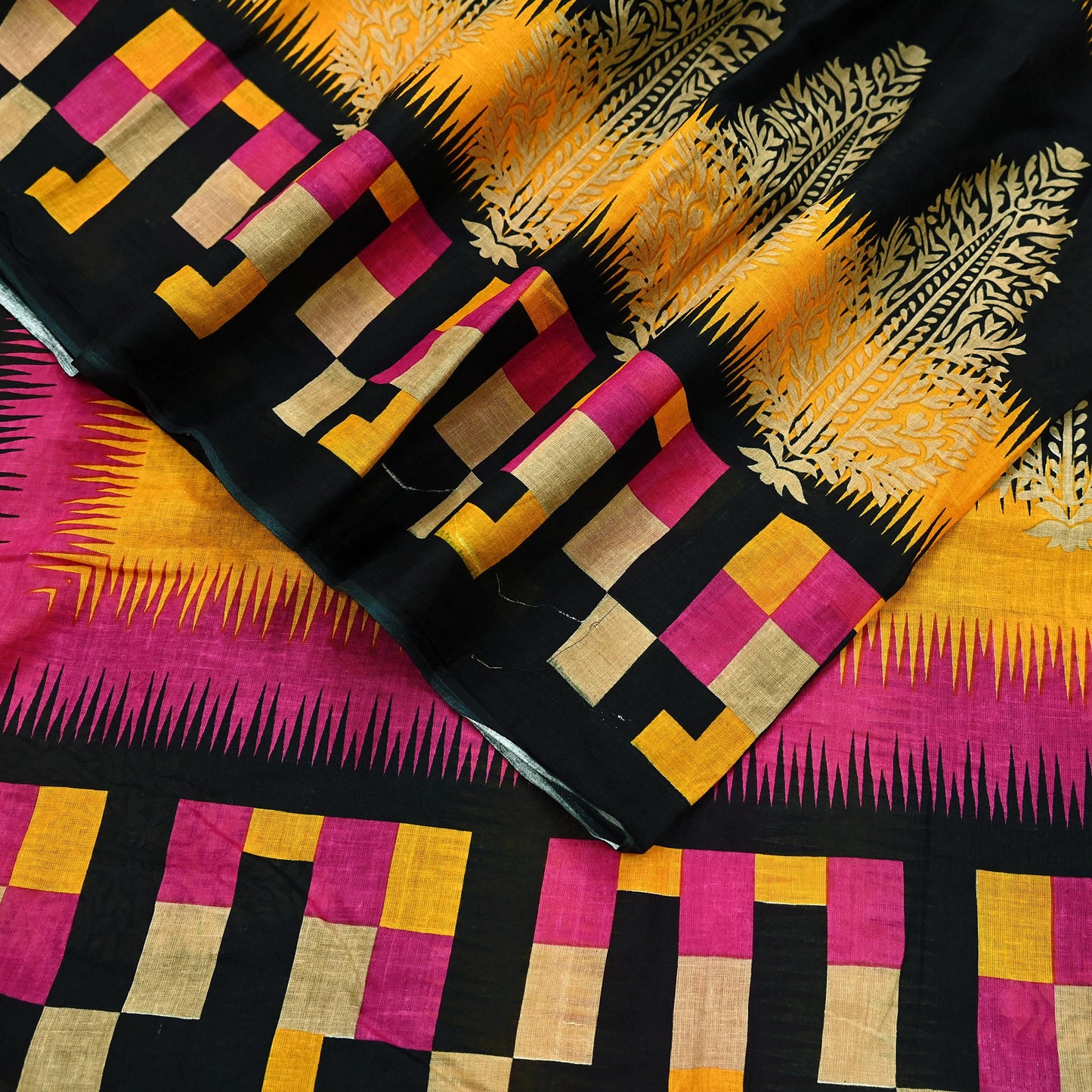 Indian Vintage Sari Pink & Black Printed 100% Pure Cotton Saree Soft Craft Fabric 5Yd Sewing Sarong Wrap Boho Dress Making Crafting Quilting