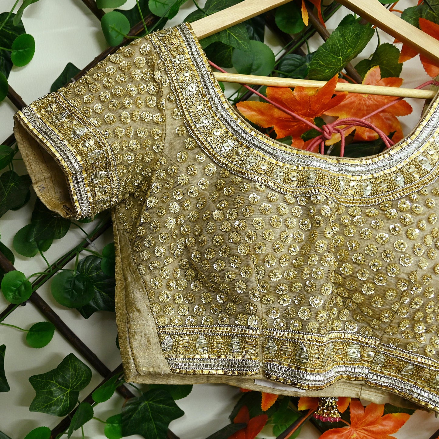 Indian Pre-owned Beige Net Hand Embroidered By Designer Abu Jani Padded Blouse/Top/Crop M Size Party wear Bollywood