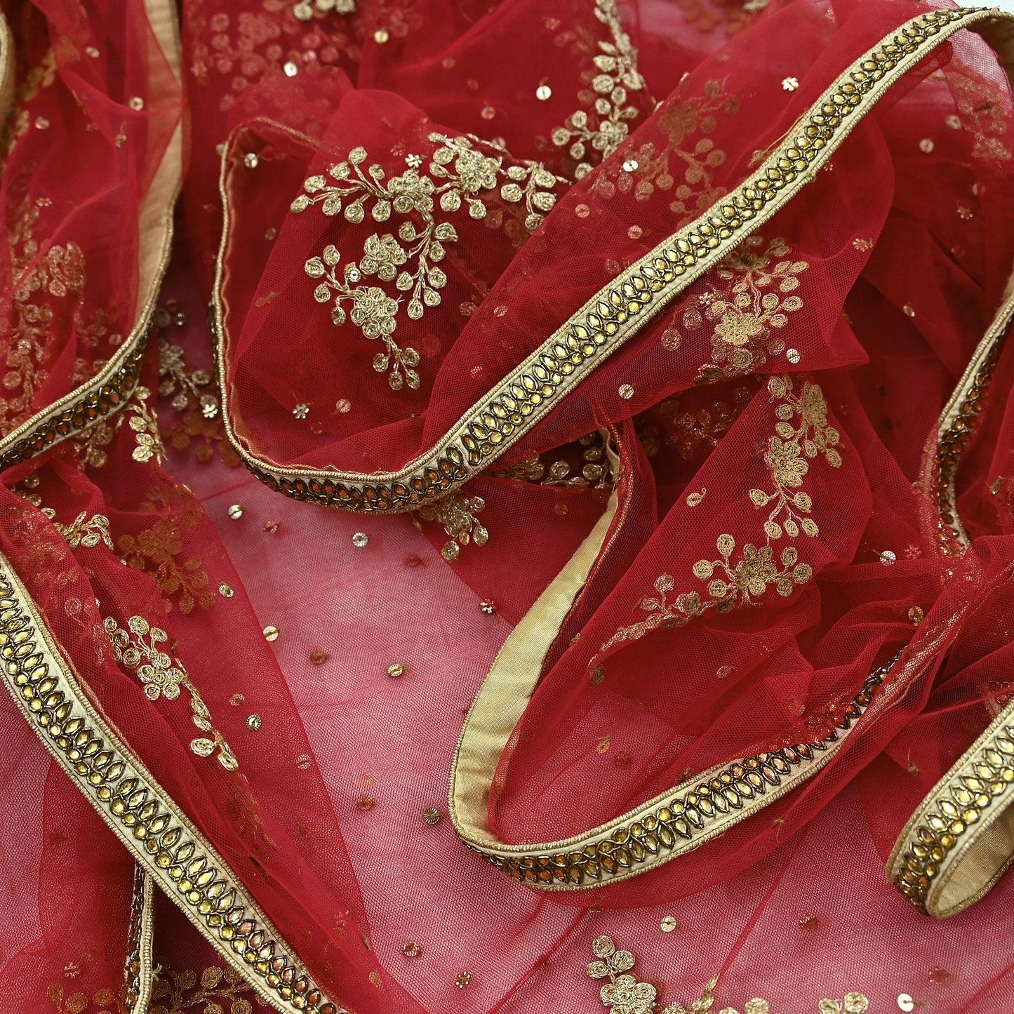 Indian Pre-owned Heavy Dupatta Red Net Long Stole Hand Embroidered By Designer Abu Jani Scarves Bridal Veil