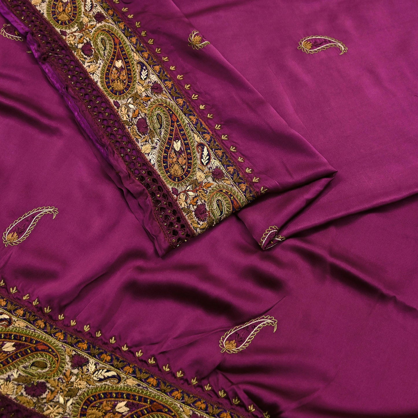 Indian Vintage Heavy Purple Sari Hand Embroidered Saree 100% Pure Satin Silk Craft Fabric 5yd Soft Wedding/Party Wear