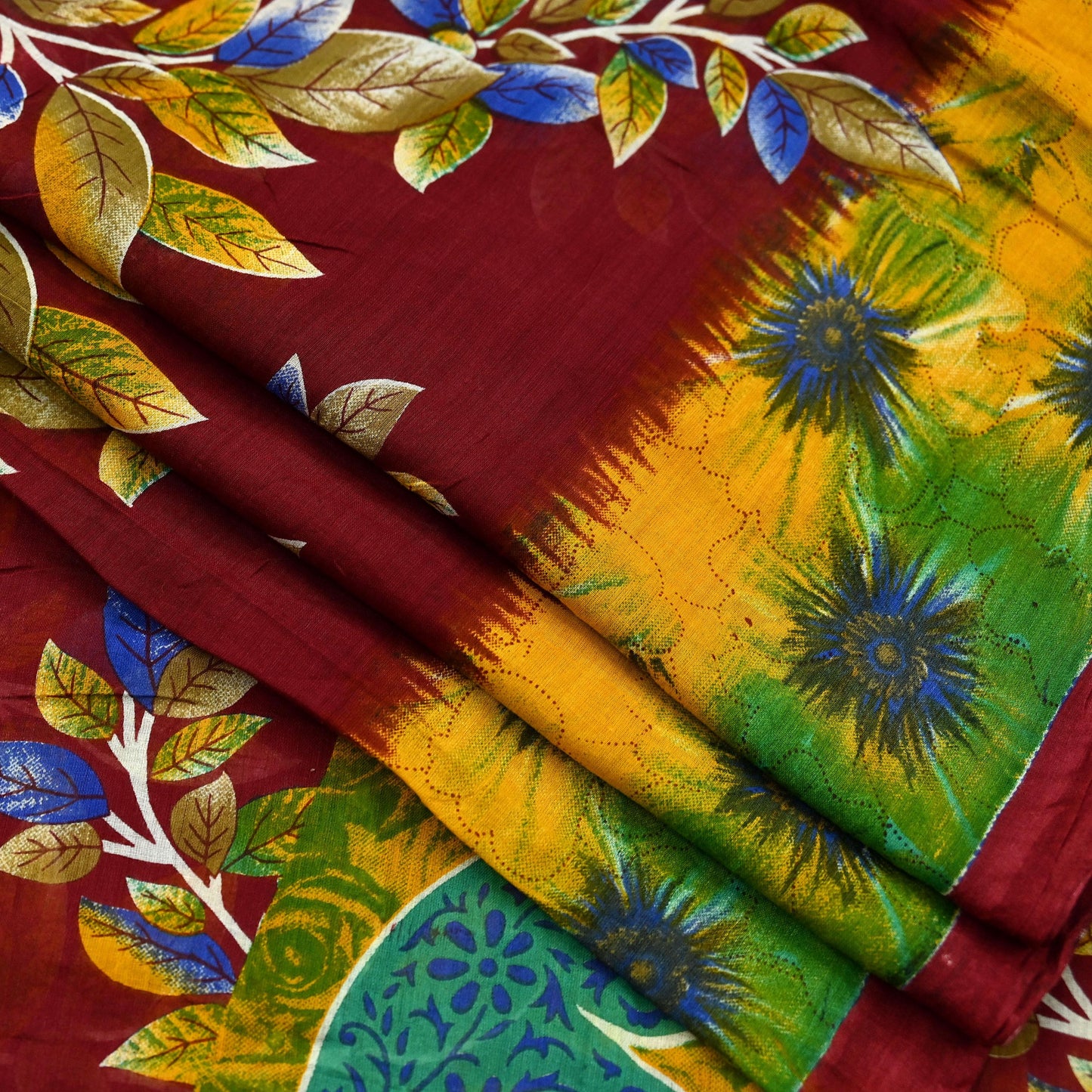 Indian Vintage Sari Maroon Printed Pure Cotton Saree Fabric Soft Floral 5Yd Sarong Wrap Boho Fabric Kimono Soft Dress Making Quilting