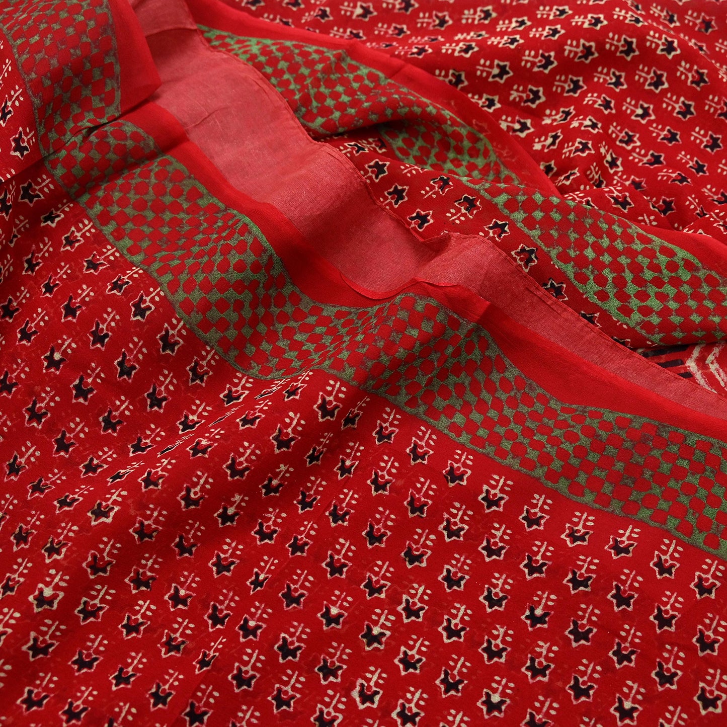 Indian Vintage Red Saree Blend Georgette Block Printed Sari Sewing 5yd Craft Fabric Dress Designing for Dress making