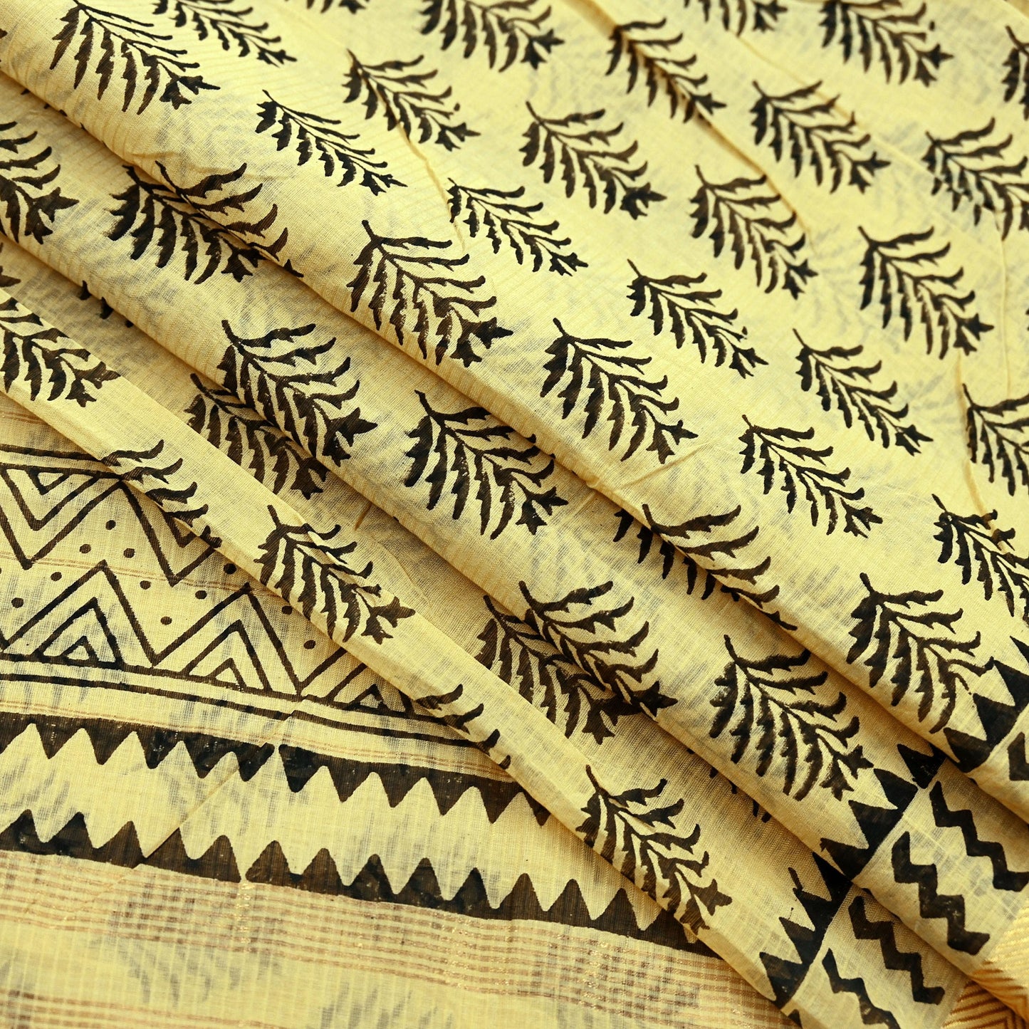 Indian Vintage Sari Beige Pure chanderi Silk Block Printed Sarees 5Yd Craft Zigzag Zari Border Ethnic Dress Making Crafting Quilting