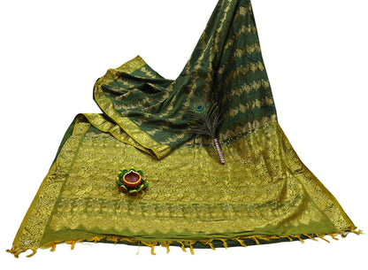 Indian Vintage Heavy Green Kanjivaram Saree 100% Pure Silk Sari Zari Border 5Yd Craft Fabric Floral Crafting Dress making Bollywood saree