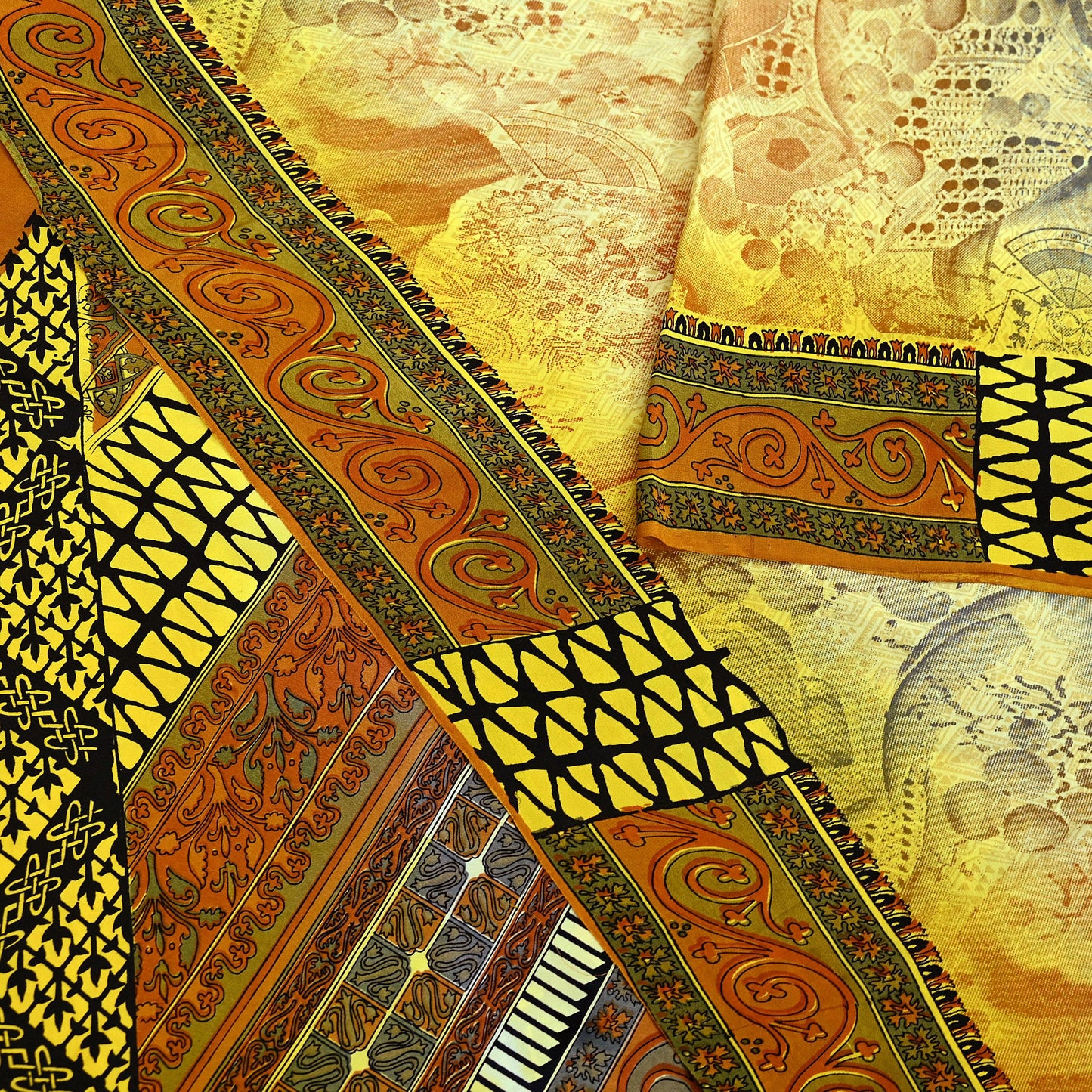 Indian Vintage Sari Ivory & Mustard Pure Crepe Silk Printed Sarees 6yd Sewing Soft Craft Fabric Wrap Dress Making Crafting Quilting Upcycle