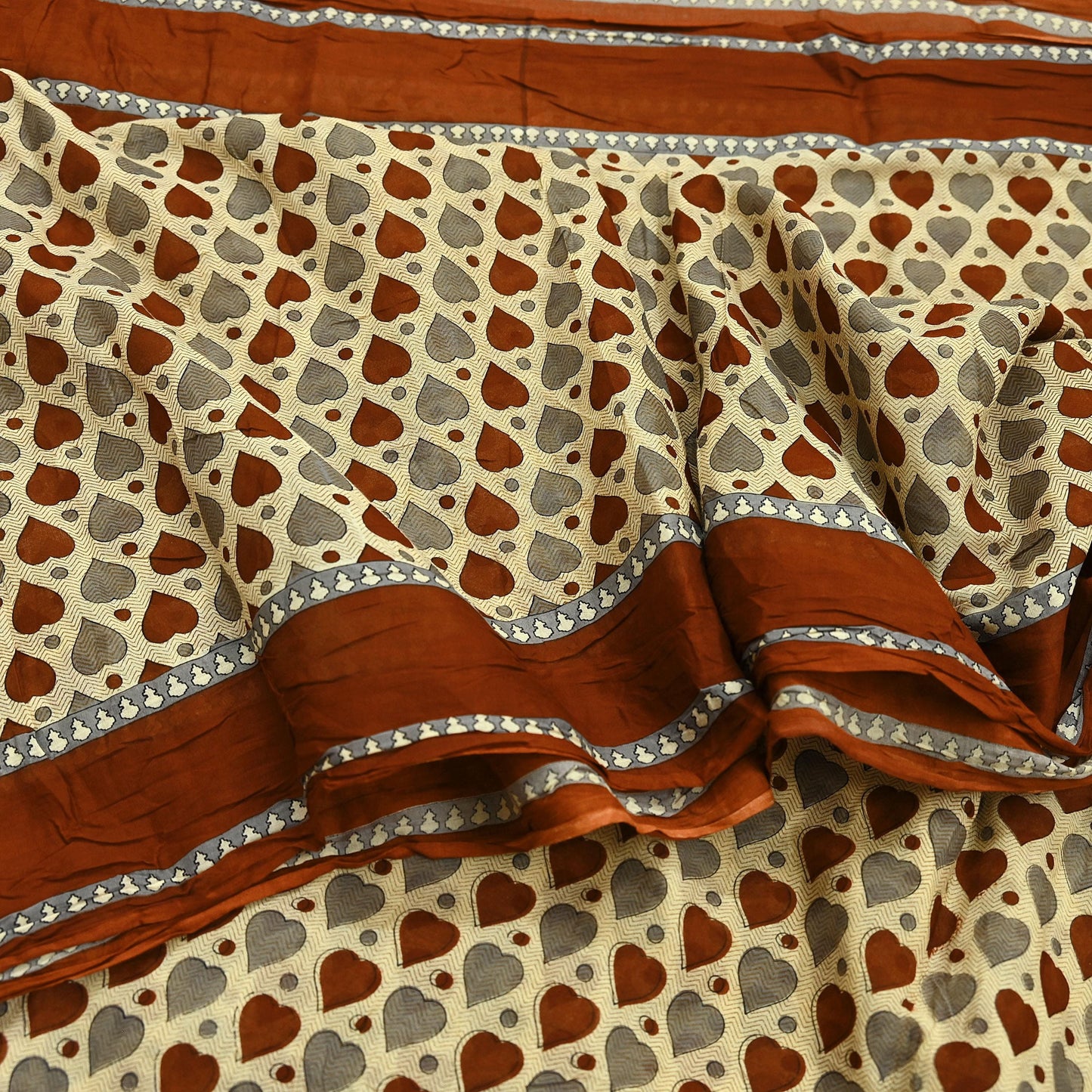 Indian Vintage Beige Saree Printed 100% Pure Cotton Sari Craft Fabric 5Yd Soft Sewing Sarong Wrap Dress Making Quilting Crafting