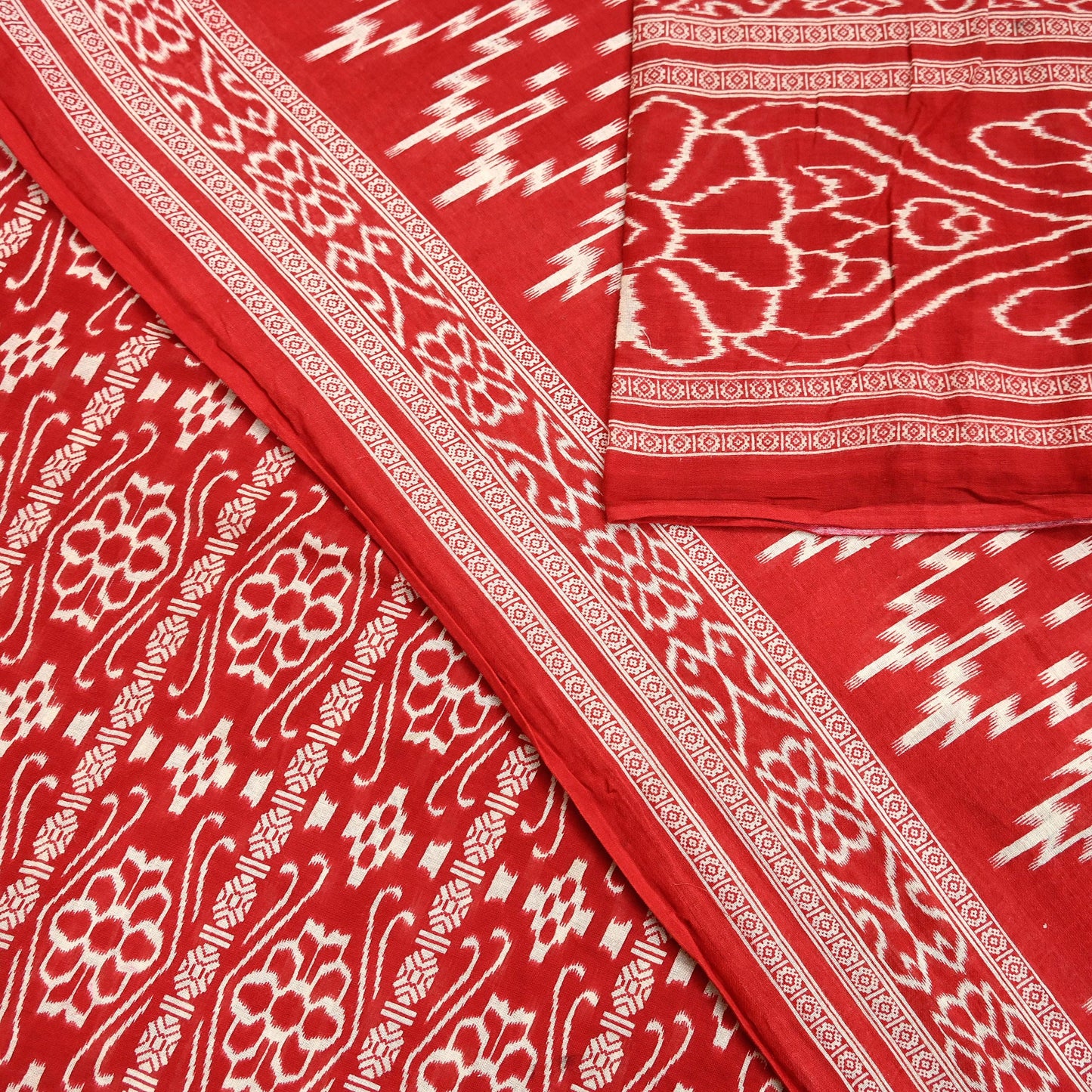 Indian Vintage Sari Red Printed 100% Pure Cotton Saree Craft Fabric 5Yd Sewing Sarong Wrap Boho Floral Soft Quilting Upcycle