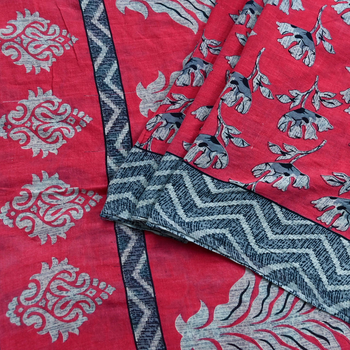 Indian Vintage Sari Pink & Gray Printed 100% Pure Cotton Saree Craft Fabric 5Yd Soft Sewing Sarong Wrap Boho Dress Making Crafting Quilting