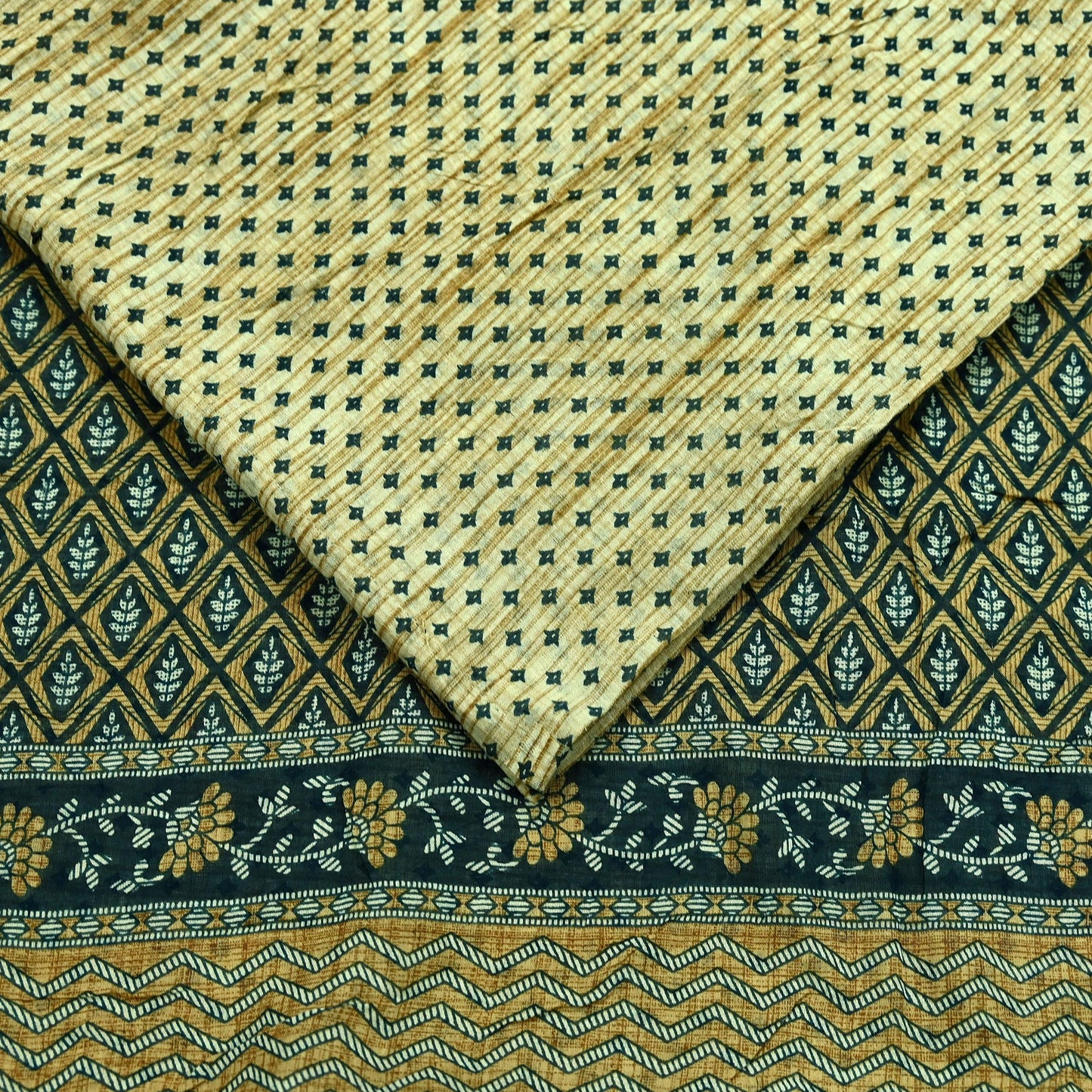 Indian Vintage Sari Beige & Green Pure Cotton Printed Sarees Craft Fabric Soft 5Yd Sarong Wrap Boho Fabric Kimono Quilting Crafting Upcycle