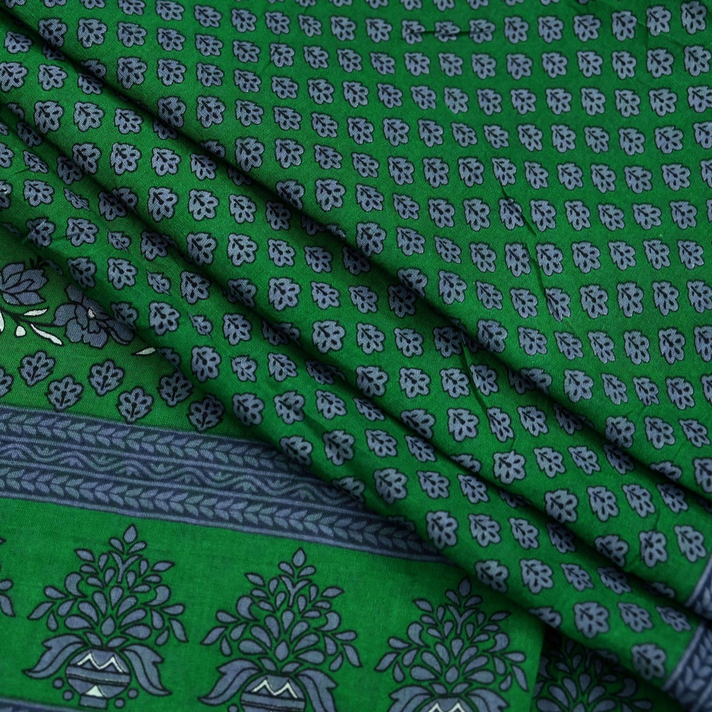 Indian Vintage Green & Gray Saree Printed Pure Cotton Sari Craft Fabric 5Yd Sewing Soft Sarong Wrap Boho Floral Quilting Crafting