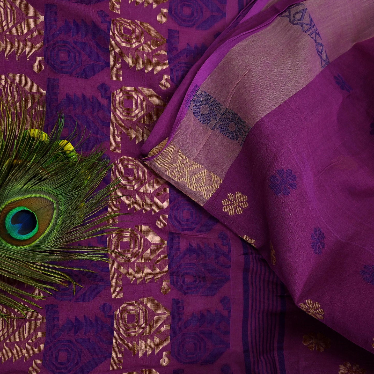 Indian Vintage Sari Purple Pure Cotton Hand Woven Sarees Craft Fabric 5yd Ethnic Crafting Quilting Dress Making Quilting Upcycle