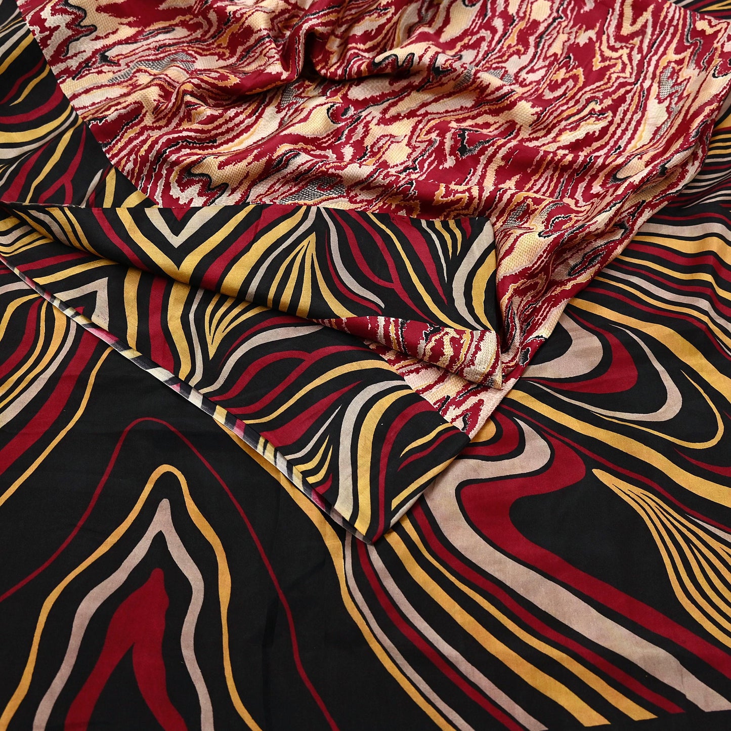 Indian Vintage Sari Black & Red Pure Silk Printed Sarees 5yd Sewing Craft Fabric Dress Making Soft Quilting Crafting Upcycle Used Abstract